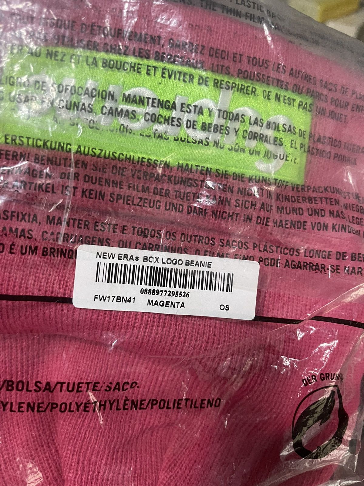 Supreme Supreme fw17 magenta pink new era box logo beanie hat Size ONE SIZE - 3 Thumbnail
