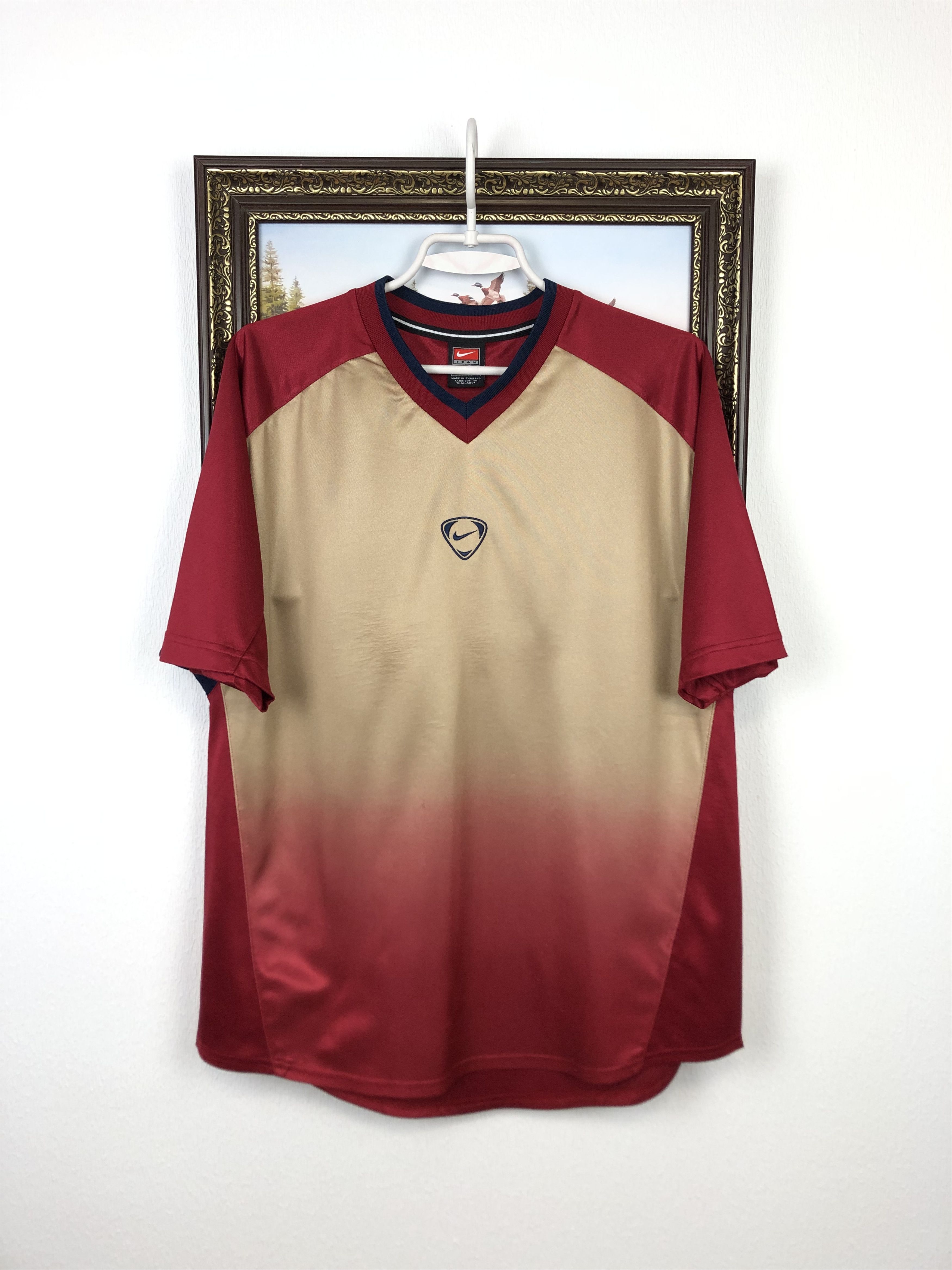 Nike Vintage 90's Nike Football Template Shirt Red Gold Blue Size US M / EU 48-50 / 2 - 1 Thumbnail
