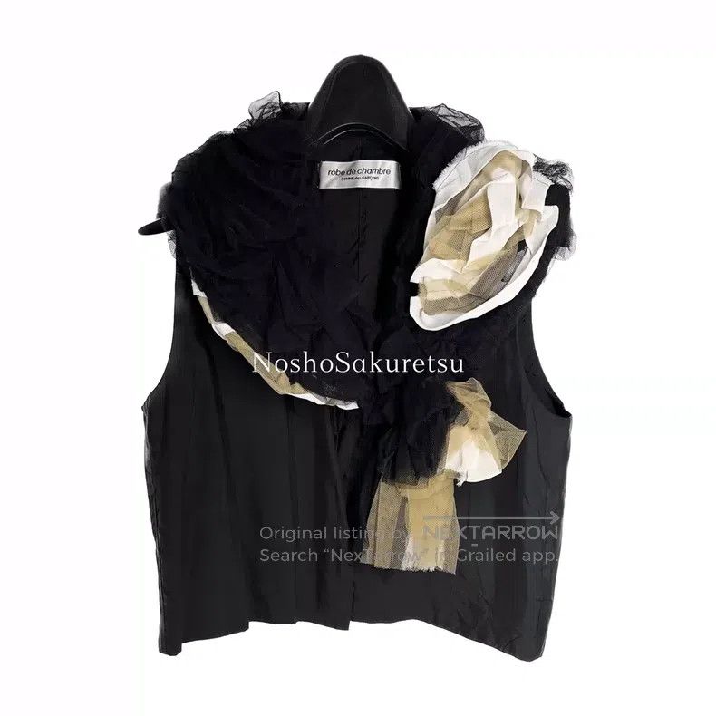 Comme des Garcons Comme Des Garcons Rose Lace Vest Vest Size S / US 4 / IT 40 - 1 Thumbnail