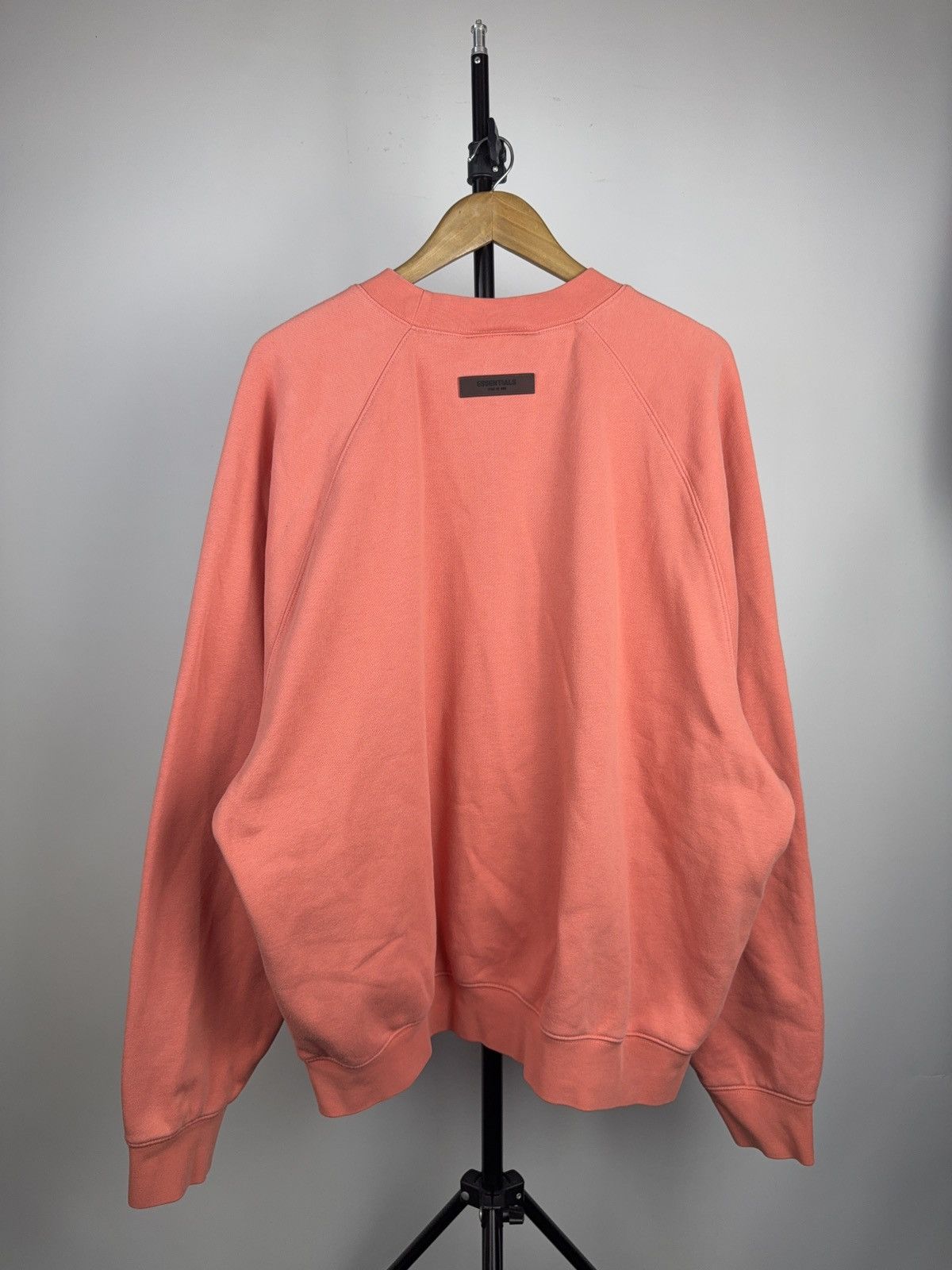 Essentials Luxury Fear Of God Essentials Logo Crewneck Sweatshirt XL Size US XL / EU 56 / 4 - 16 Thumbnail