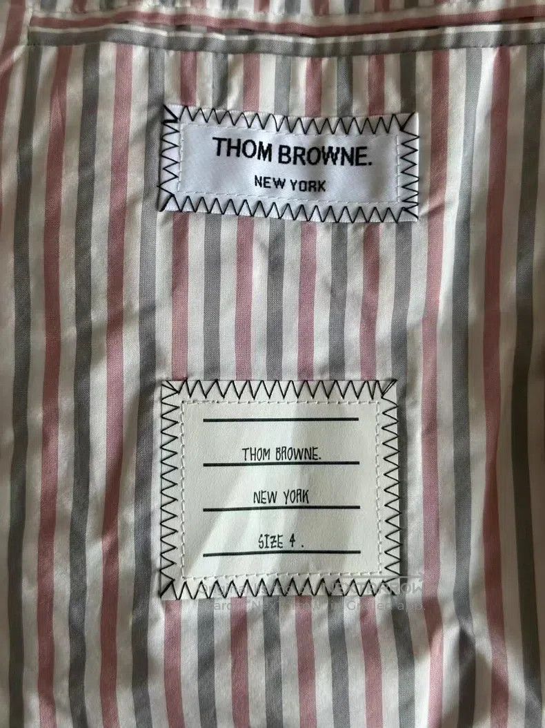 Thom Browne Thom Browne Sleeveless hooded ribbed down jacket Size US XL / EU 56 / 4 - 3 Thumbnail