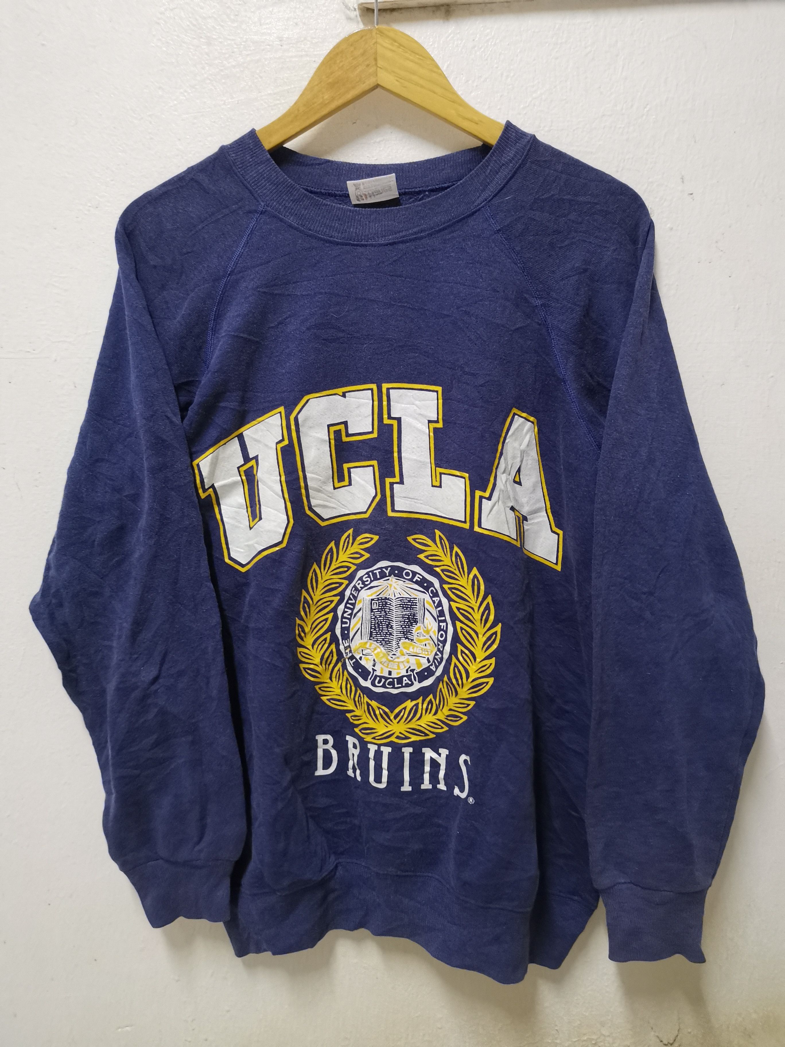 Japanese Brand × Vintage Vintage Ucla sweatshirt Size US S / EU 44-46 / 1 - 1 Thumbnail