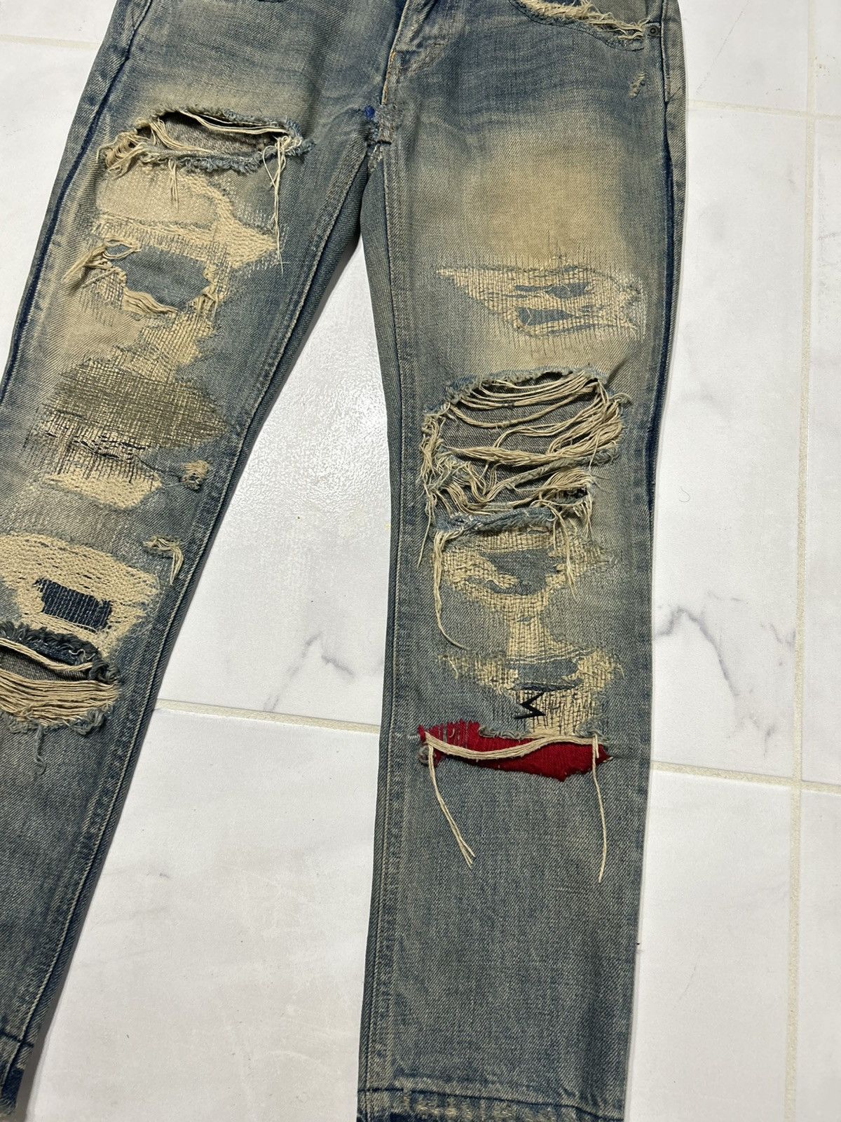 Undercover AW04 Undercover 68 Red Yarn Denim Size 26" / US 2 / IT 38 - 2 Thumbnail