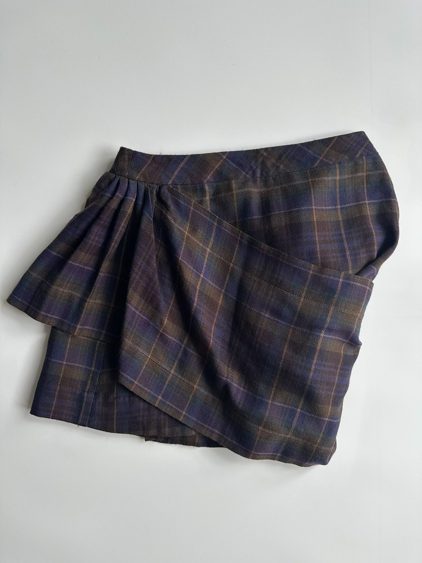 Vivienne Westwood VIVIENNE WESTWOOD Red-colored bow skirt| Size 28" / US 6 / IT 42 - 2 Thumbnail