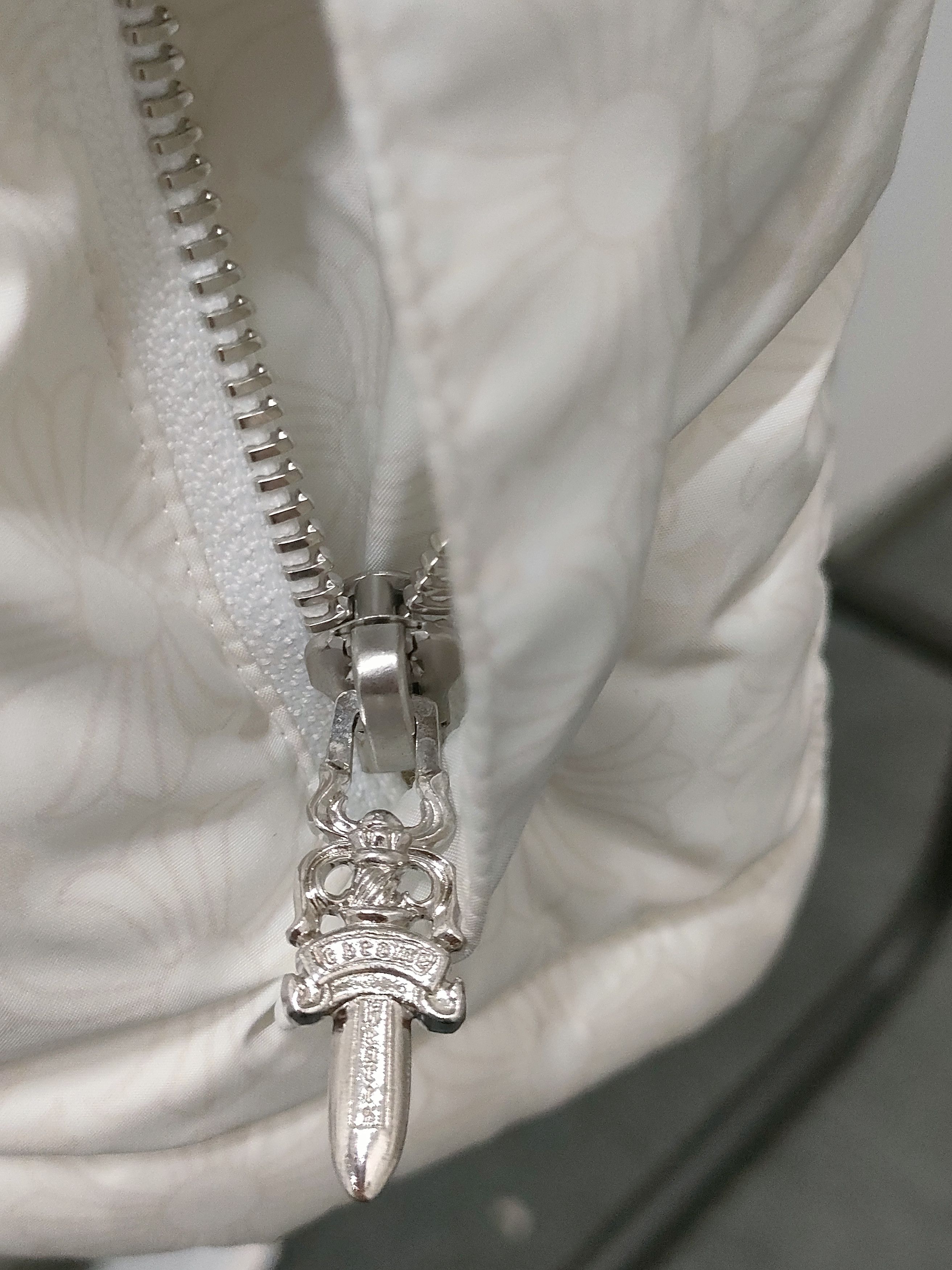 Chrome Hearts Chrome Hearts White Tonal Monogram Cross Puffer Down Jacket Size M / US 6-8 / IT 42-44 - 6 Thumbnail