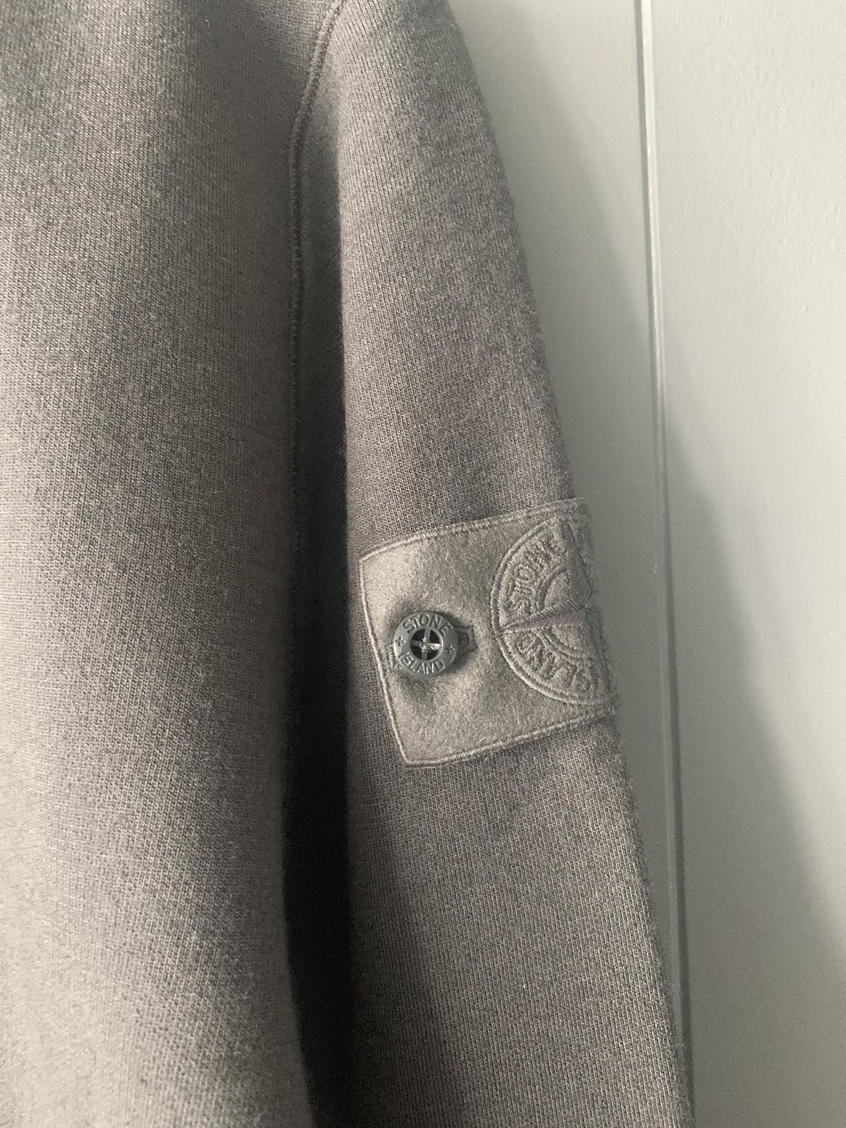 Stone Island Stone Island Ghost Grey Crewneck Sweater Size US M / EU 48-50 / 2 - 2 Thumbnail
