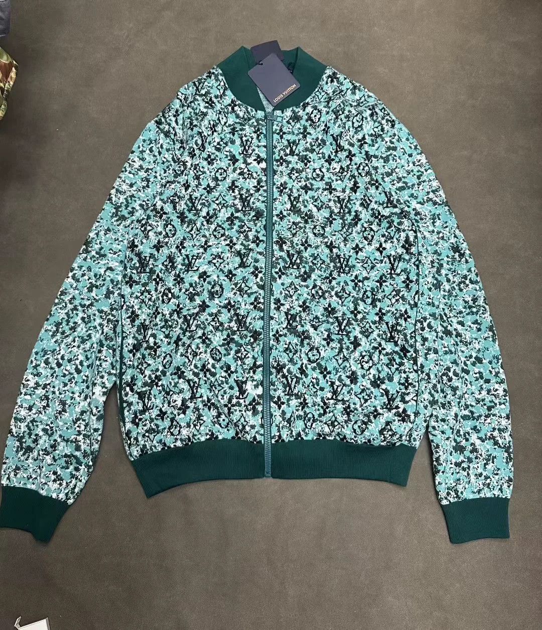 Louis Vuitton Louis Vuitton LV Graphic Cotton Blouson Size US XL / EU 56 / 4 - 1 Thumbnail