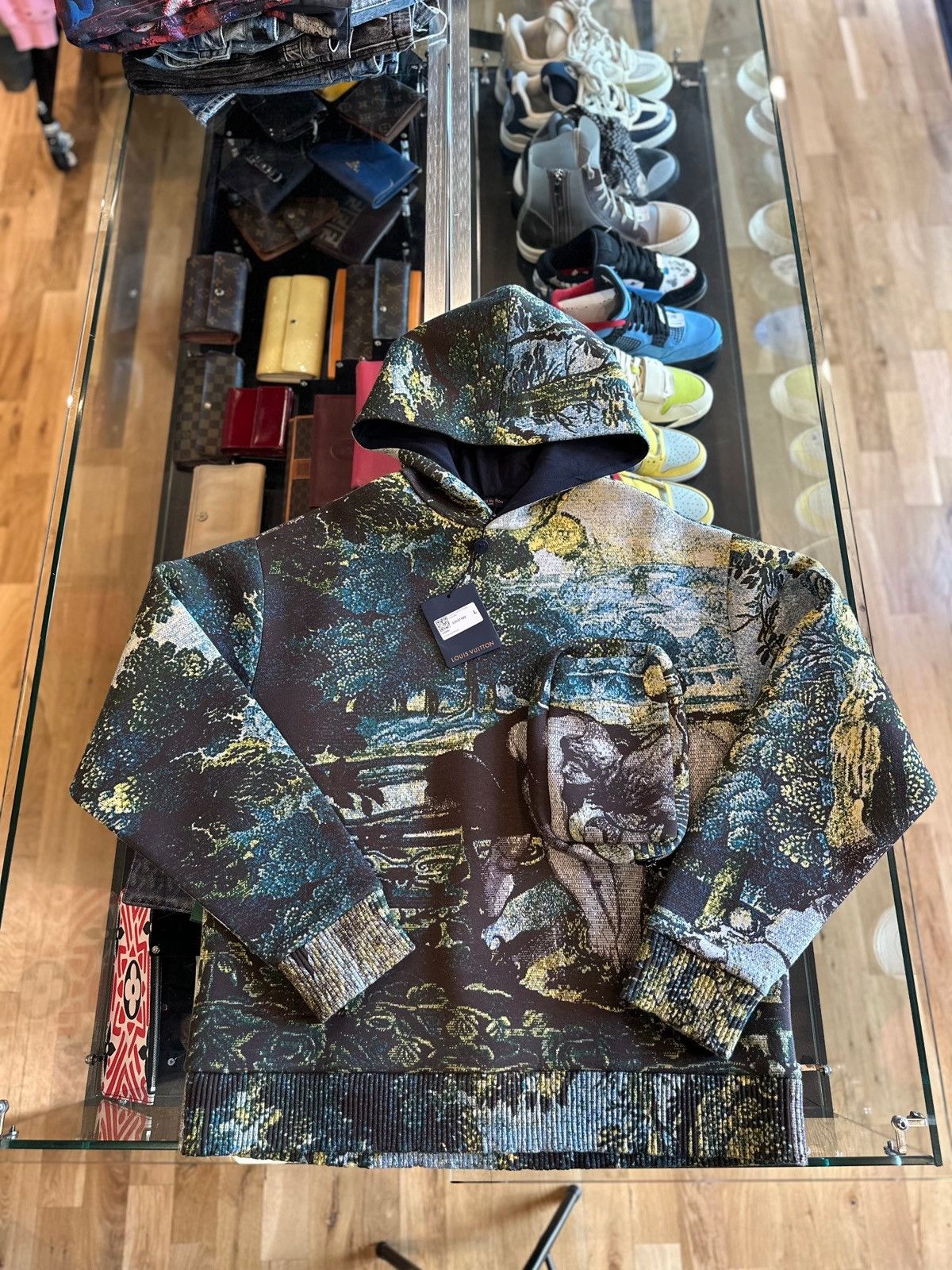 Louis Vuitton Louis Vuitton Tapestry Hoodie Size US L / EU 52-54 / 3 - 1 Thumbnail