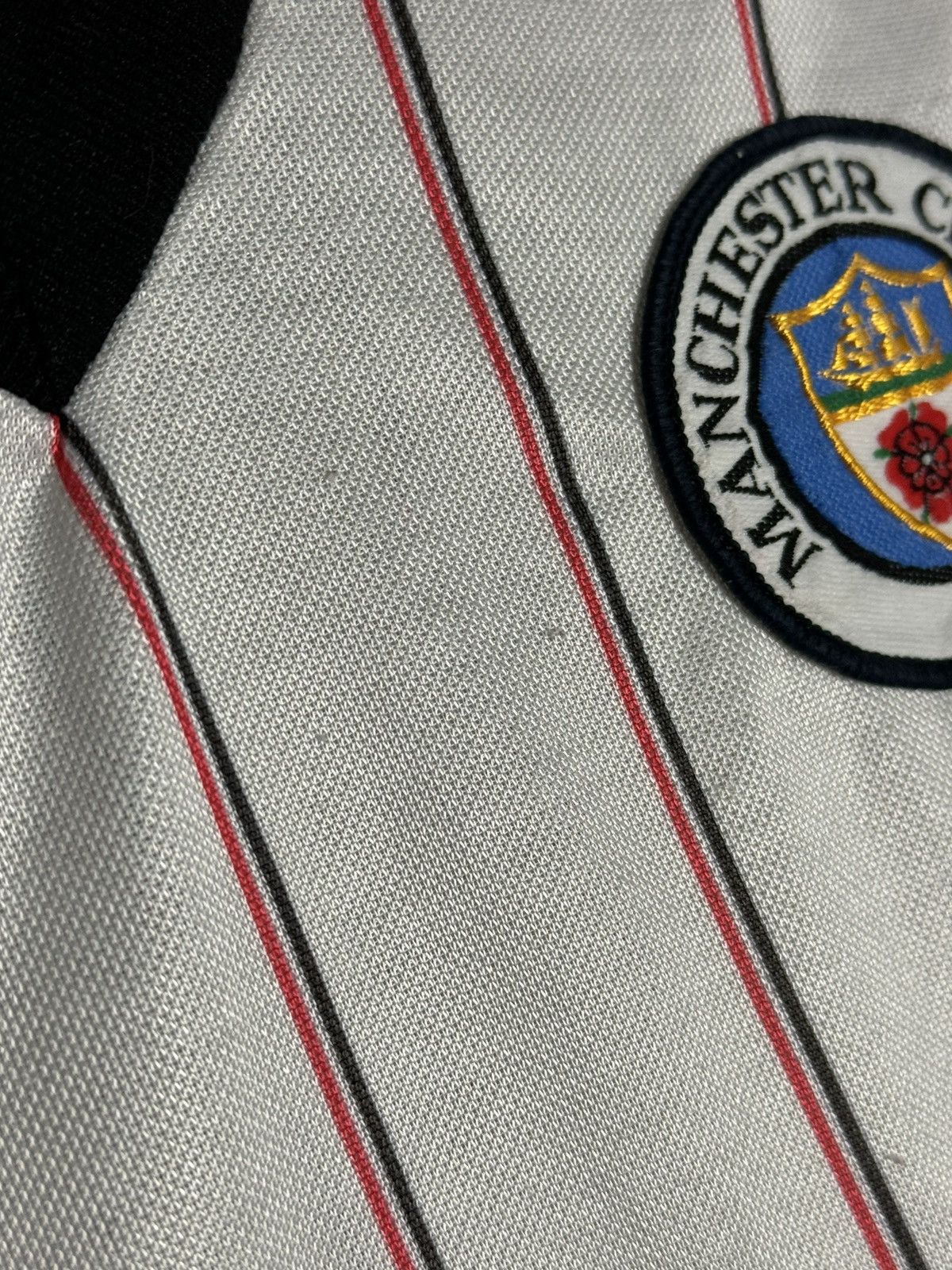 Umbro Vintage Manchester City 82/84 Away Football Jersey Size US M / EU 48-50 / 2 - 9 Thumbnail