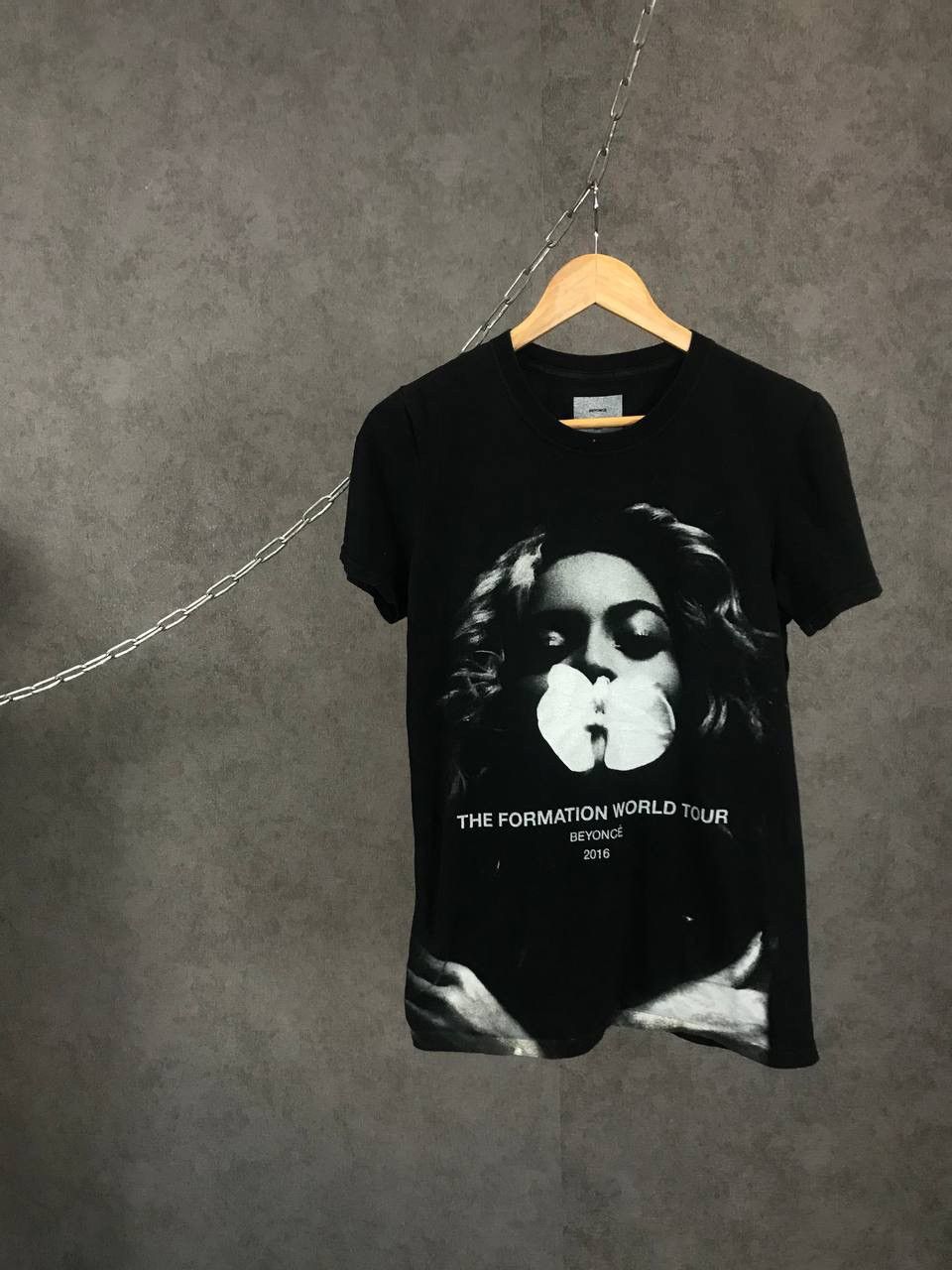 Band Tees Beyoncé pop band tour tee Size US XS / EU 42 / 0 - 1 Thumbnail