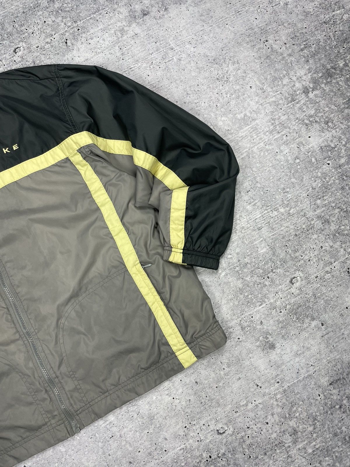 Nike × Vintage Vintage Nike 90’s Y2K Style Drill Nylon Big Back Logo Bomber Size US S / EU 44-46 / 1 - 4 Thumbnail