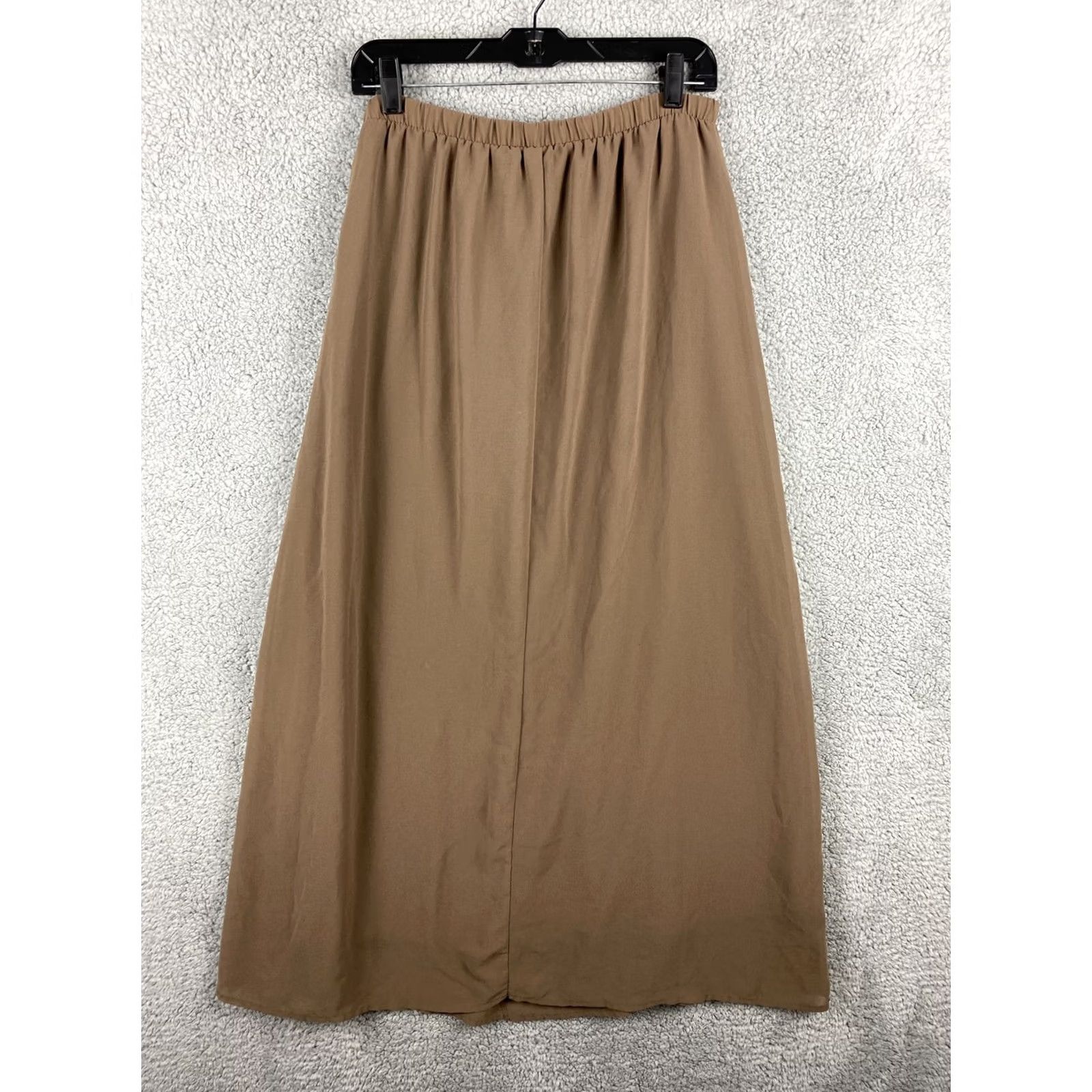 Forever 21 Forever 21 Skirt Women’s M Beige polyester rayon spandex / 31-18 Long Spring Womens Size 32" / US 10 / IT 46 - 6 Thumbnail