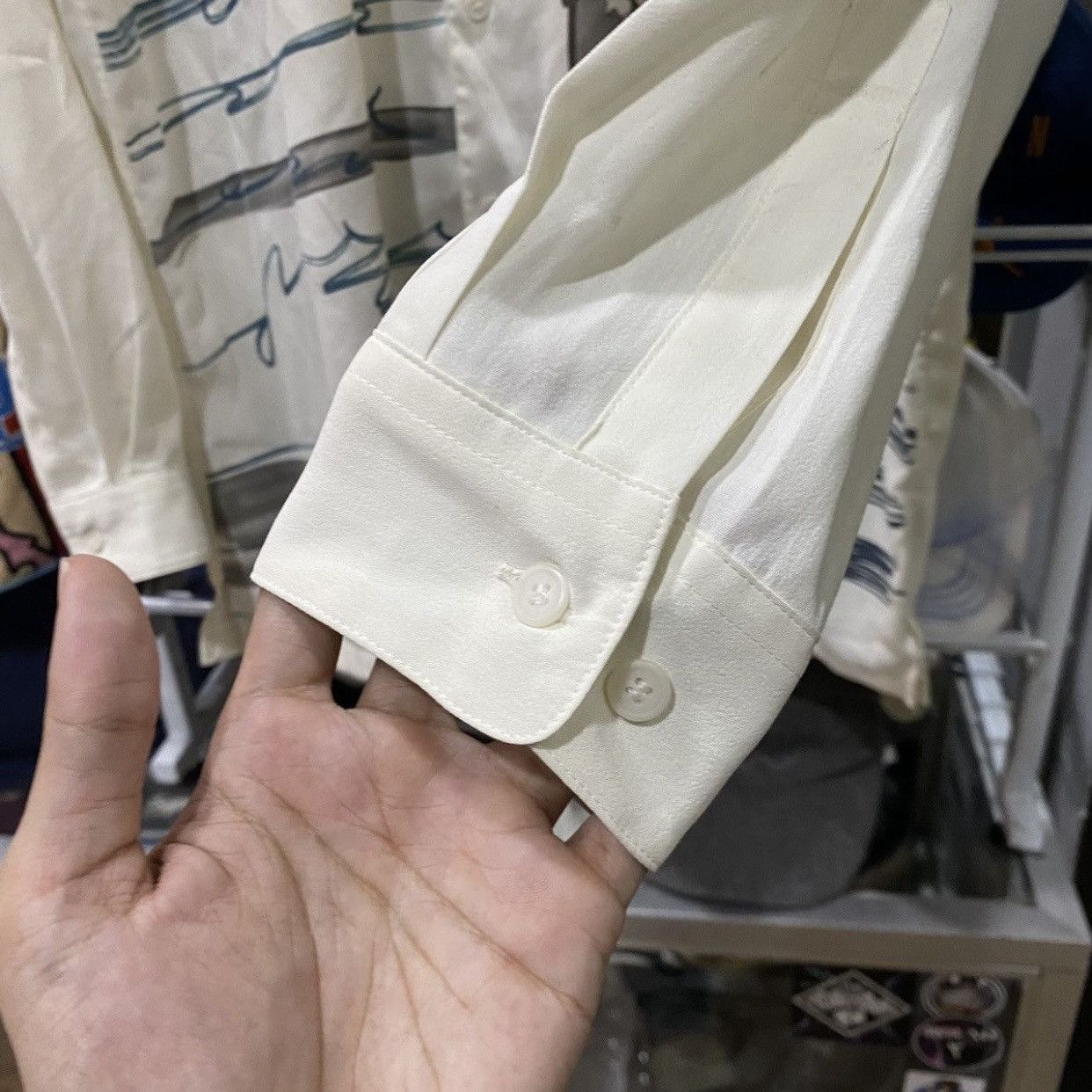 Japanese Brand Vintage Pia Sports "Art Sketch" Graphic Button-Up Shirt Size US L / EU 52-54 / 3 - 7 Thumbnail