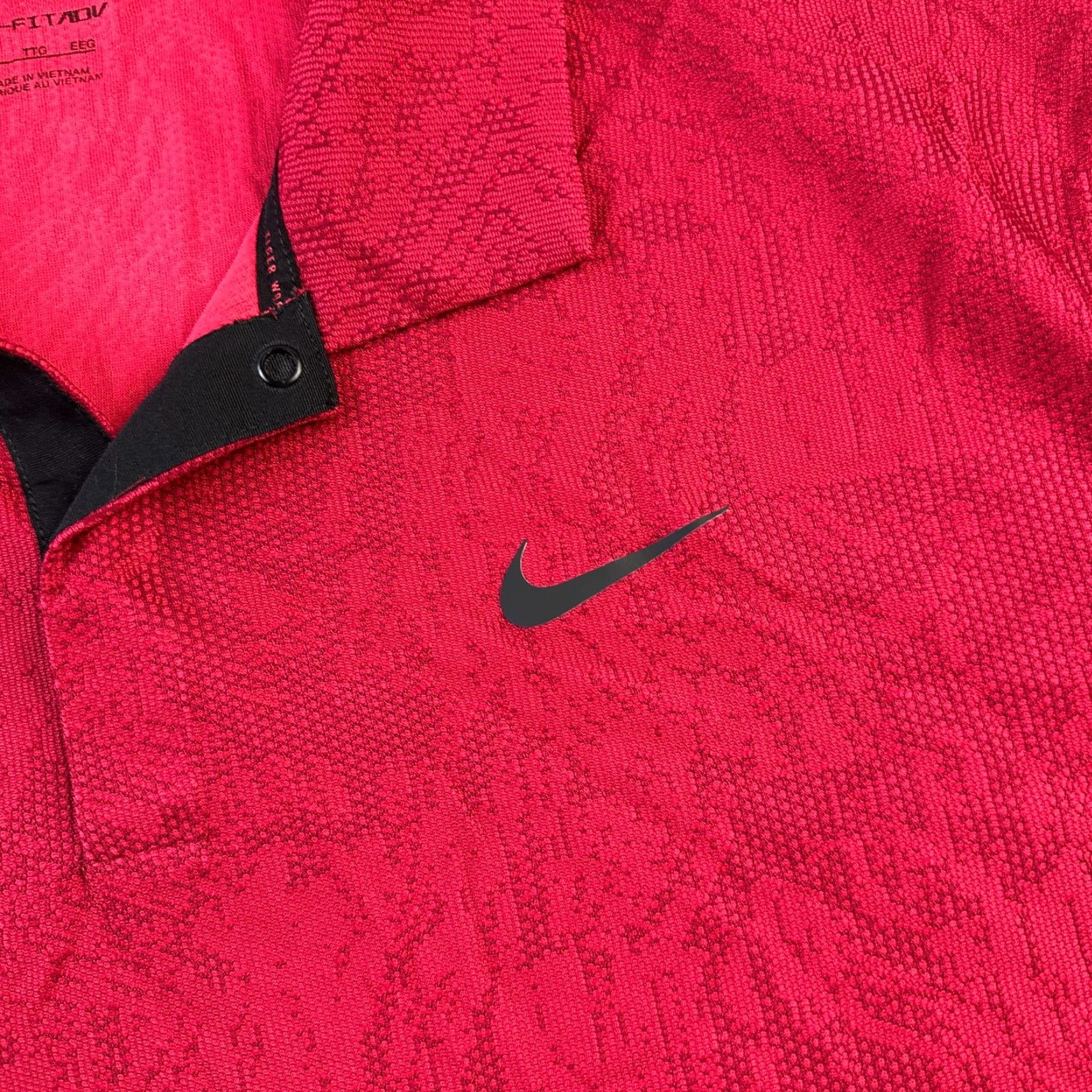 Nike Nike Tiger Woods Polo Shirt Mens 2XL Red Dri-Fit Golf Shirt Short Sleeve Collared Regular Nike Tiger Woods Polo Red 2XL Mens Size US XXL / EU 58 / 5 - 4 Thumbnail