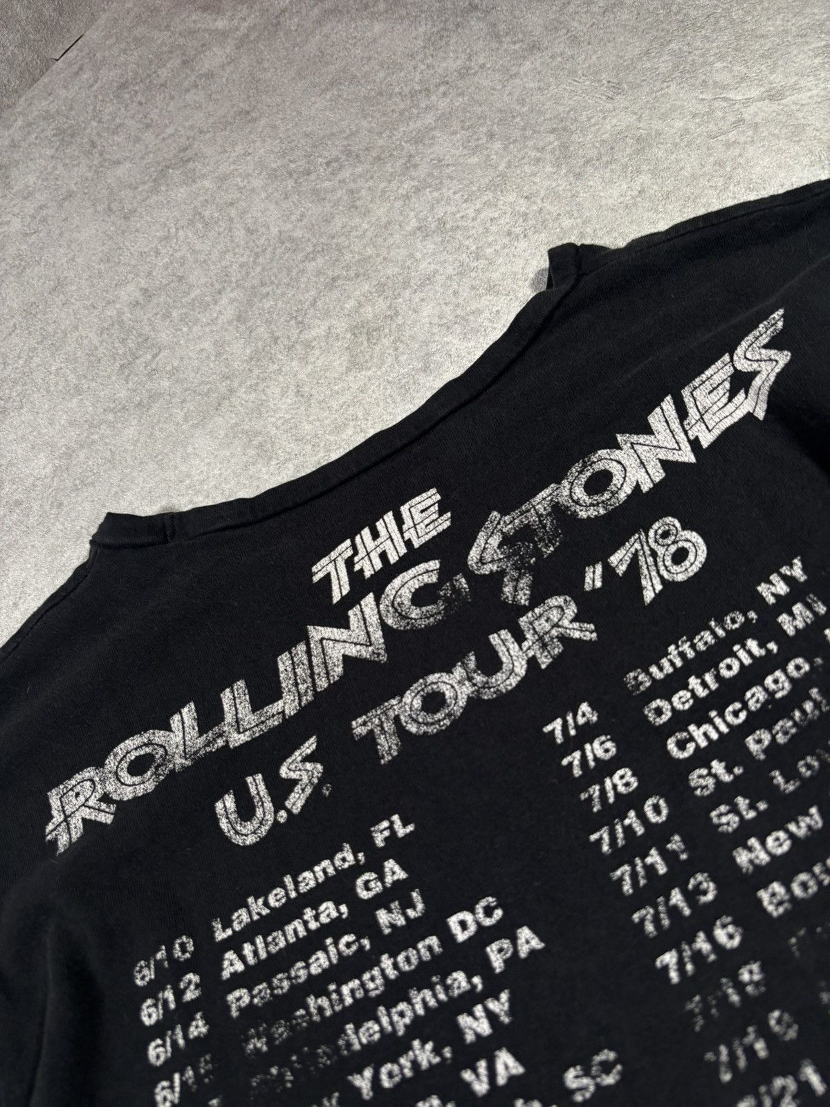 The Rolling Stones The rolling stones vintage distressed tee archive clothing Size US S / EU 44-46 / 1 - 6 Thumbnail