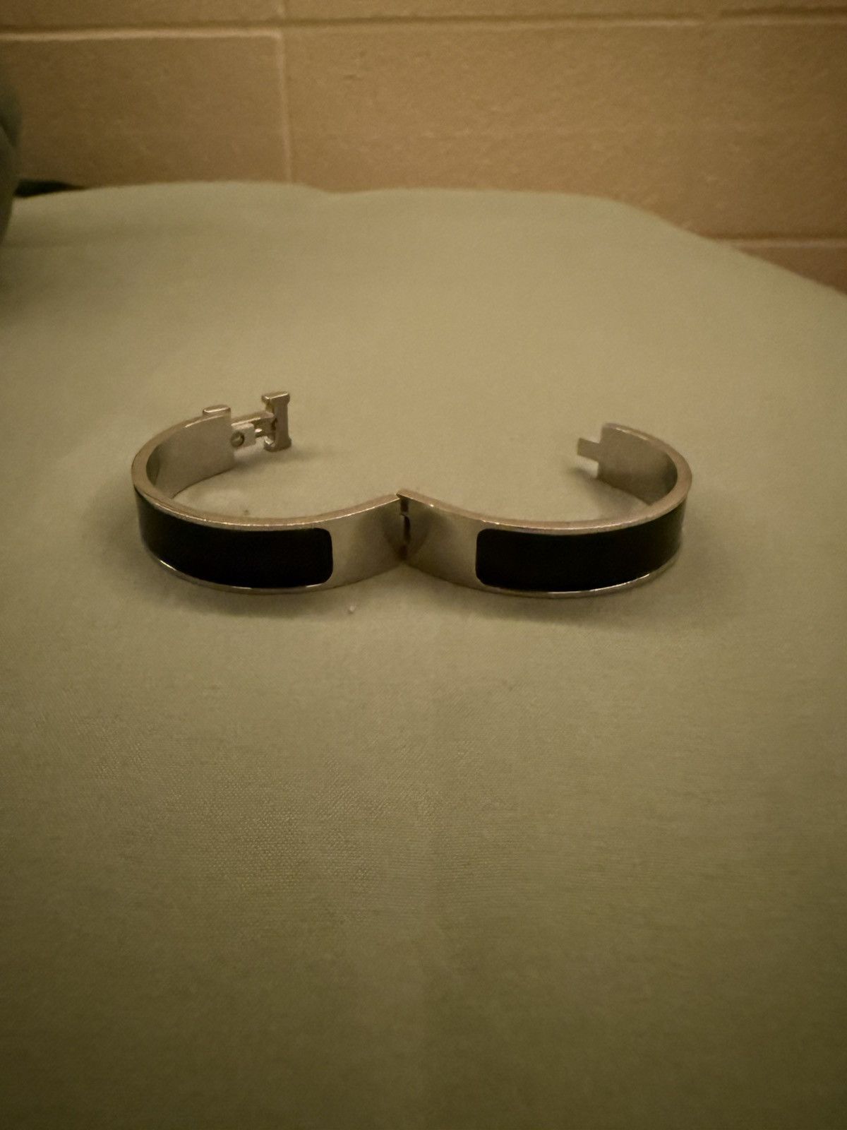Hermes HERMES Women Black Clasp Bracelet Size ONE SIZE - 2 Thumbnail