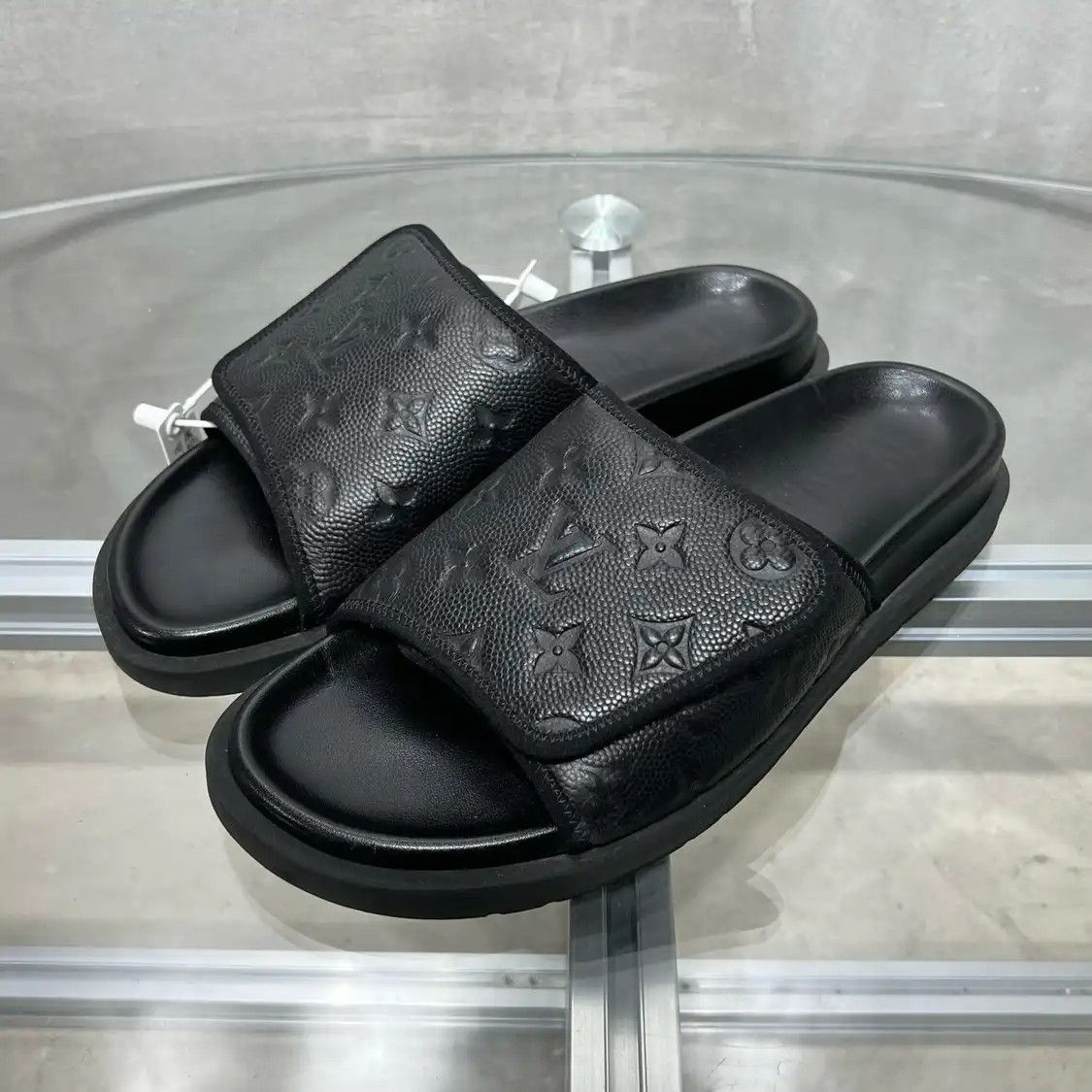 Size 9UK/10US - Louis Vuitton Epi Leather Slip On Louis Vuitton | Shoes | Louis Vuitton Mens Driver Loafer  main image 3