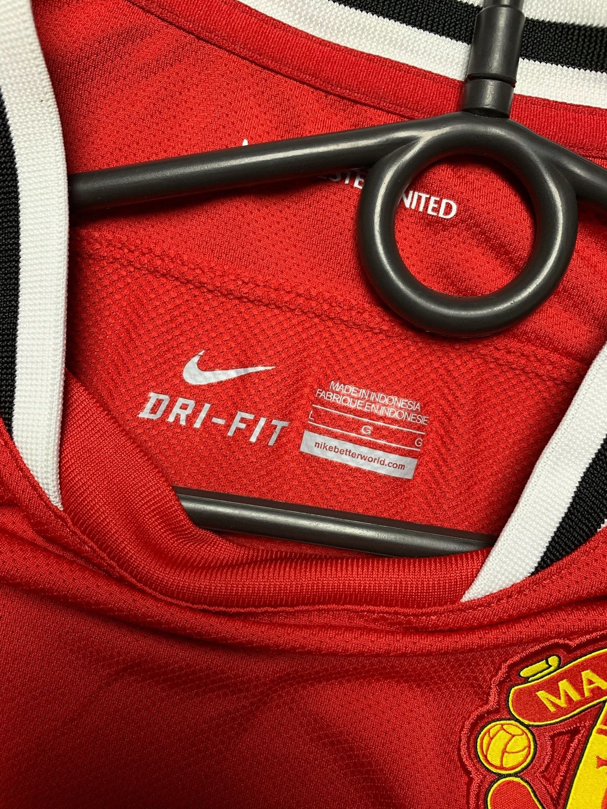 Nike × Vintage Vintage Nike Manchester United soccer jersey size L Size US L / EU 52-54 / 3 - 3 Thumbnail