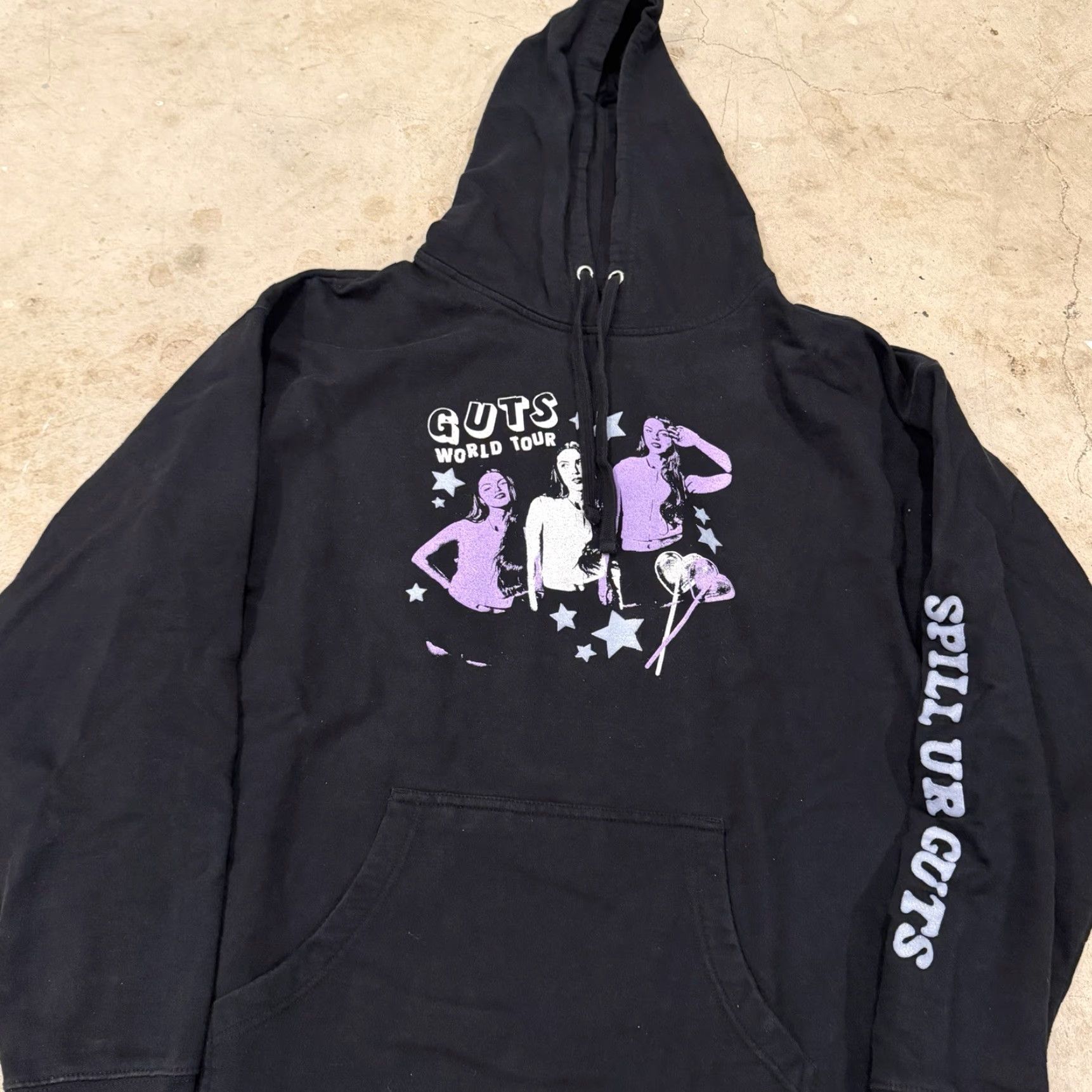 Bravado VINTAGE Olivia Rodrigo GUTS World Tour Hoodie 2XL Bravado Shirt Mens Black Cotton Crew Neck Short Sleeve Pullover Concert Music Spring Summer Size US XXL / EU 58 / 5 - 4 Thumbnail