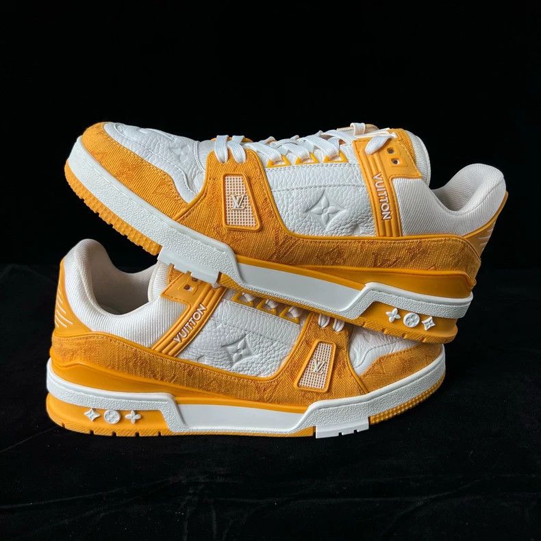 Louis Vuitton Louis Vuitton Trainer white and yellow denim board shoes Size US 9.5 / EU 42-43 - 4 Thumbnail