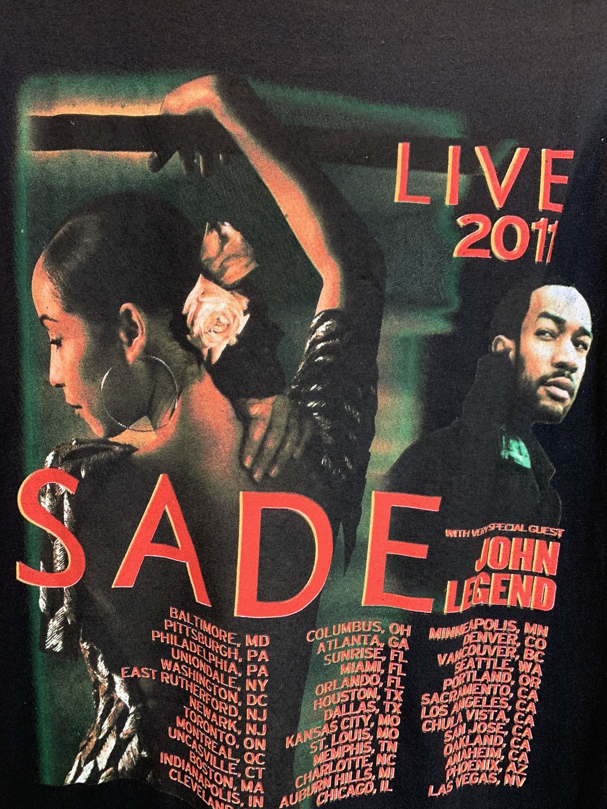 Band Tees *RARE* Vintage Sade Live Concert John Legend 2011 Tour Shirt Size US M / EU 48-50 / 2 - 4 Thumbnail