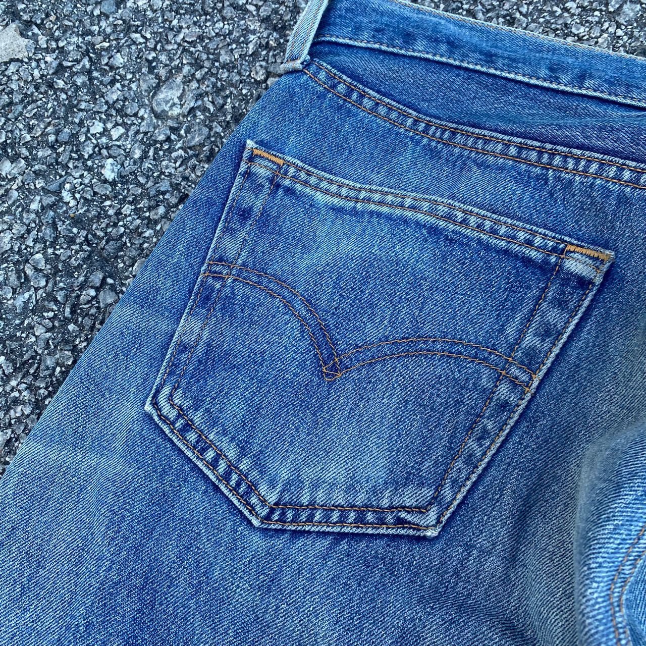 Levi's Vintage 90s Levis 501 Distressed denim Kurt Cobain Style Size US 33 - 4 Thumbnail