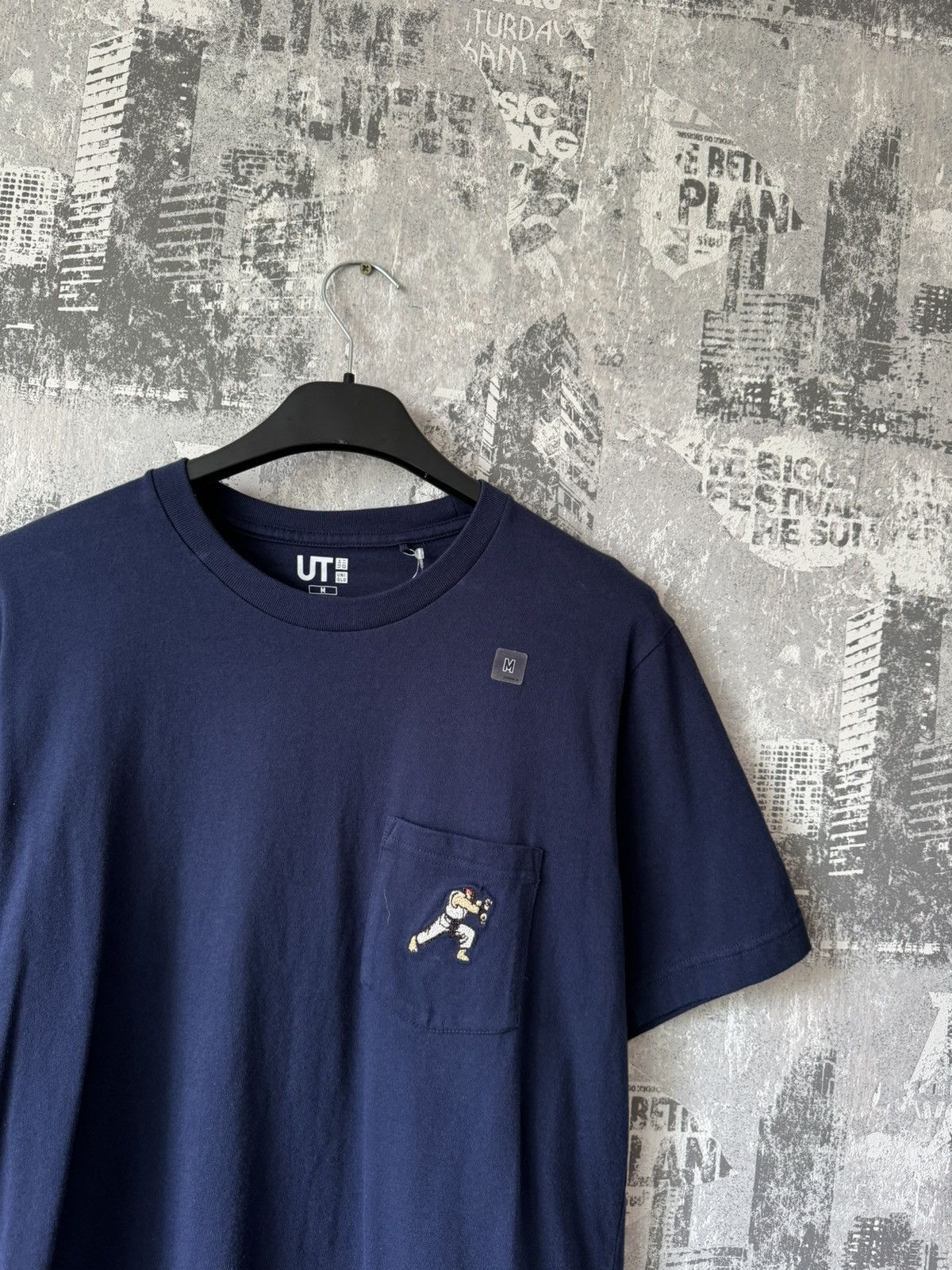 Uniqlo Uniqlo CAPCOM T-Shirt Size US M / EU 48-50 / 2 - 4 Thumbnail
