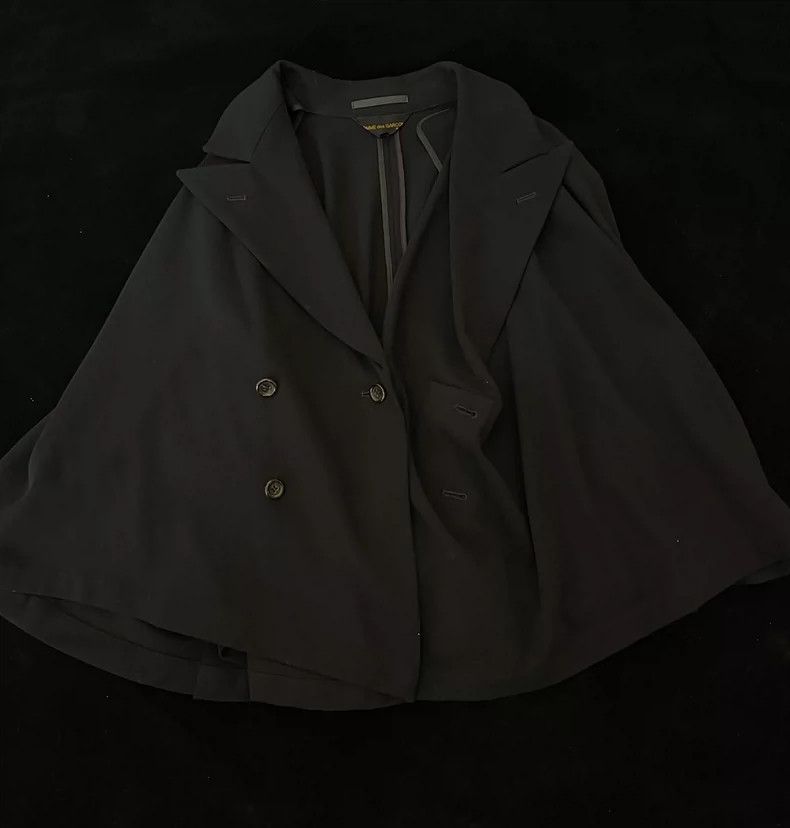 Comme des Garcons Comme des Garcons Cloak coat Size M / US 6-8 / IT 42-44 - 1 Thumbnail
