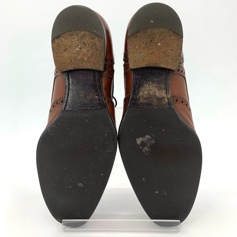 Louis Vuitton Louis Vuitton Lace-up leather shoes in carved baroque brow Size US 7 / EU 40 - 5 Thumbnail