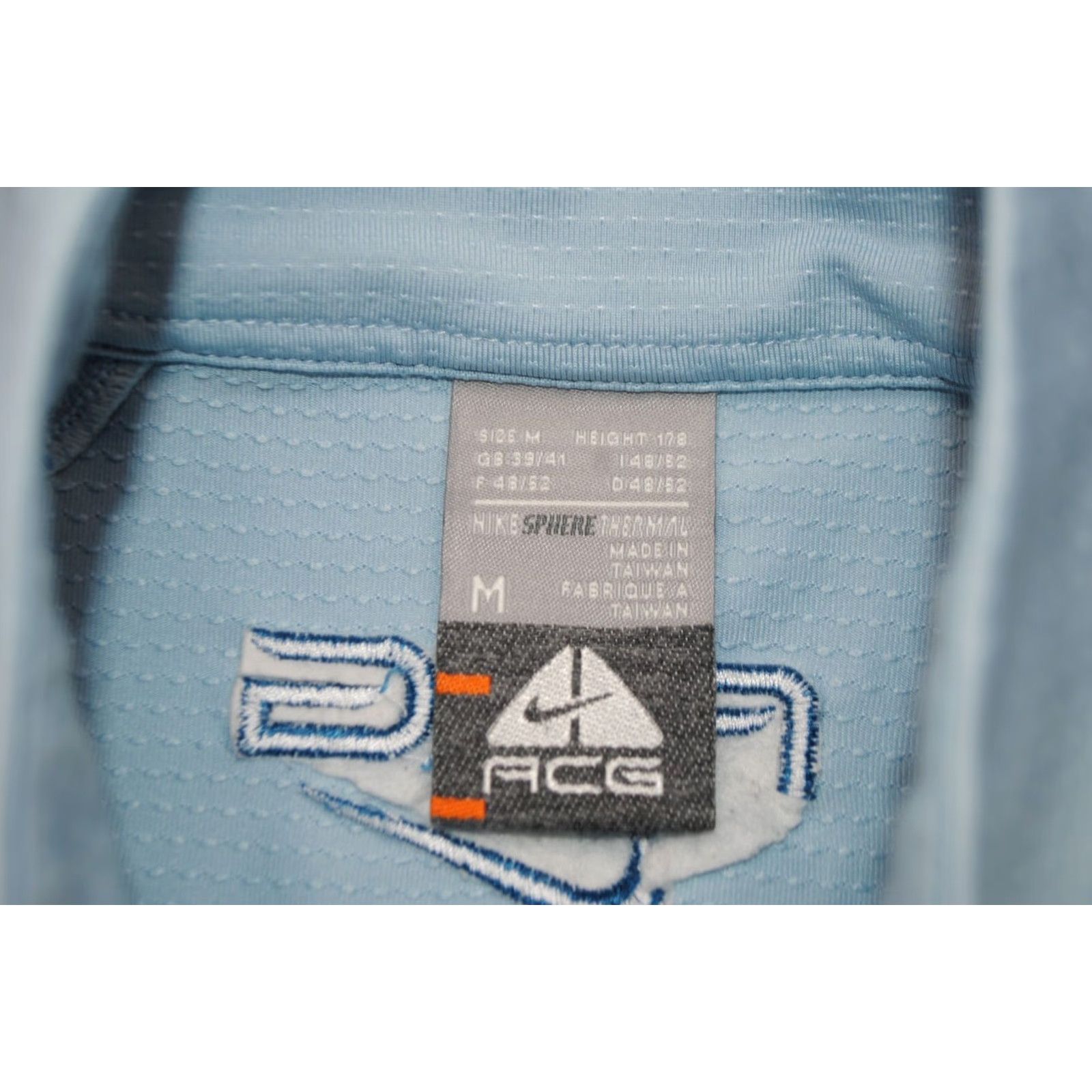 Nike ACG VINTAGE Nike ACG LONGSLEEVE SHIRT MENS MEDIUM BLUE Nike SPHERE THERMALBLUE RARE Size US M / EU 48-50 / 2 - 4 Thumbnail