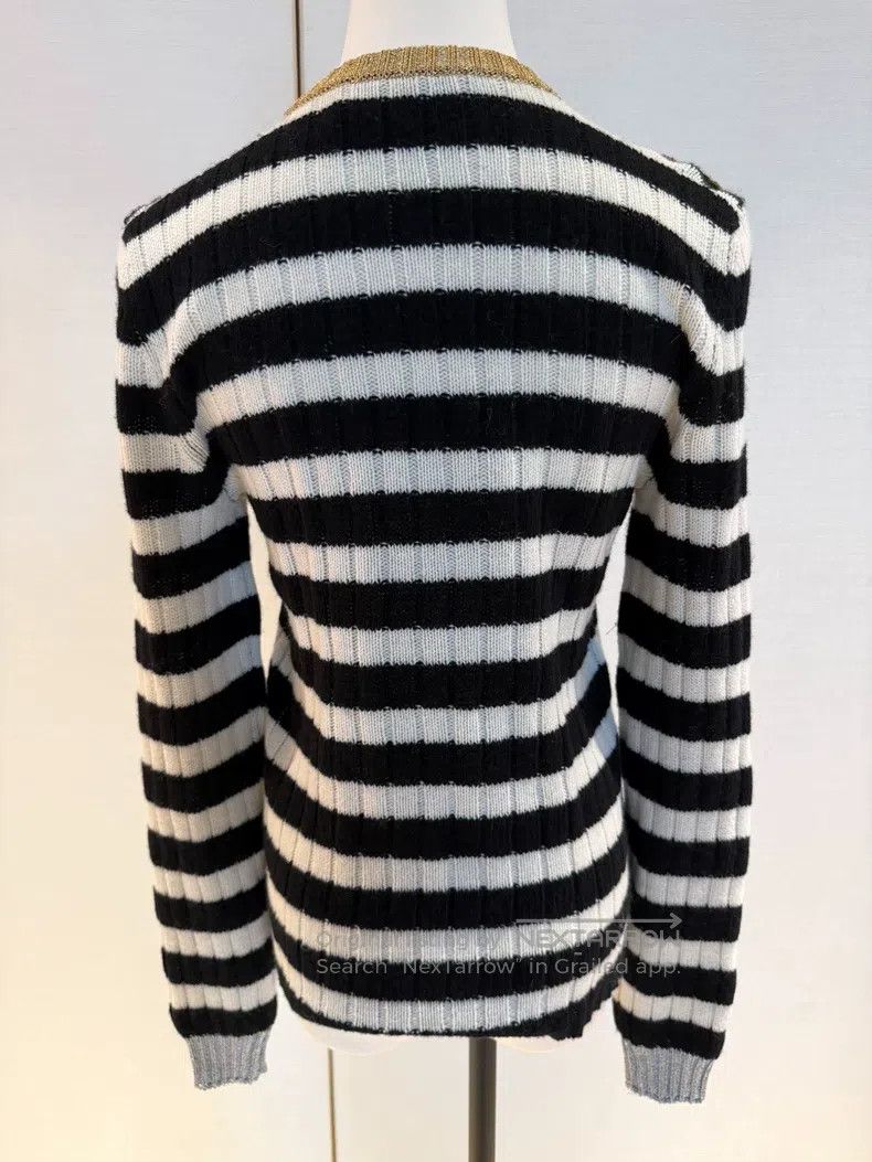 Gucci Gucci Black and white striped sweater Size S / US 4 / IT 40 - 2 Thumbnail