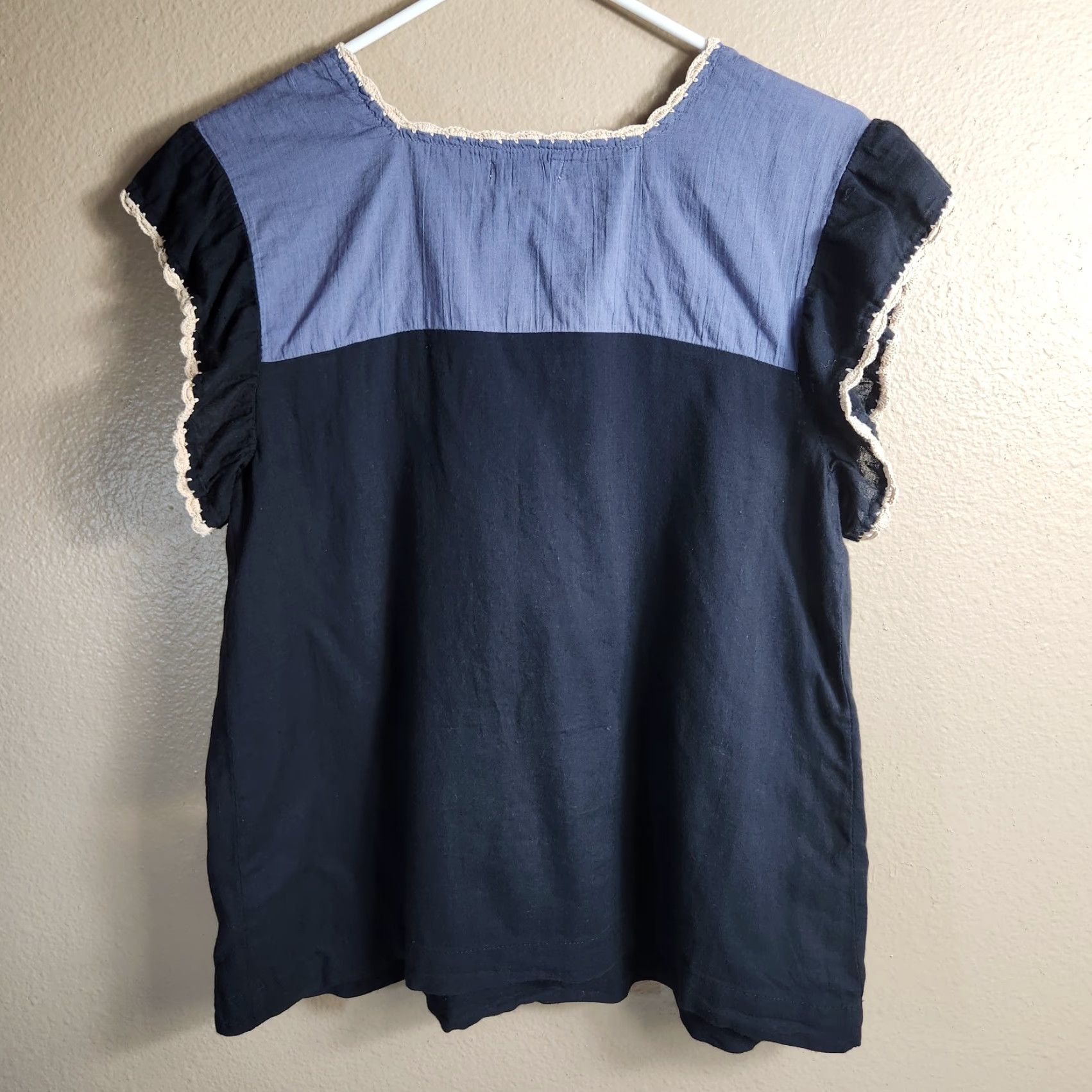 Vintage THML Blouse S Navy Embroidered/Crochet Flutter Sleeve Shirt Women Small Blue Bohemian Womens Shirt Size S / US 4 / IT 40 - 5 Thumbnail