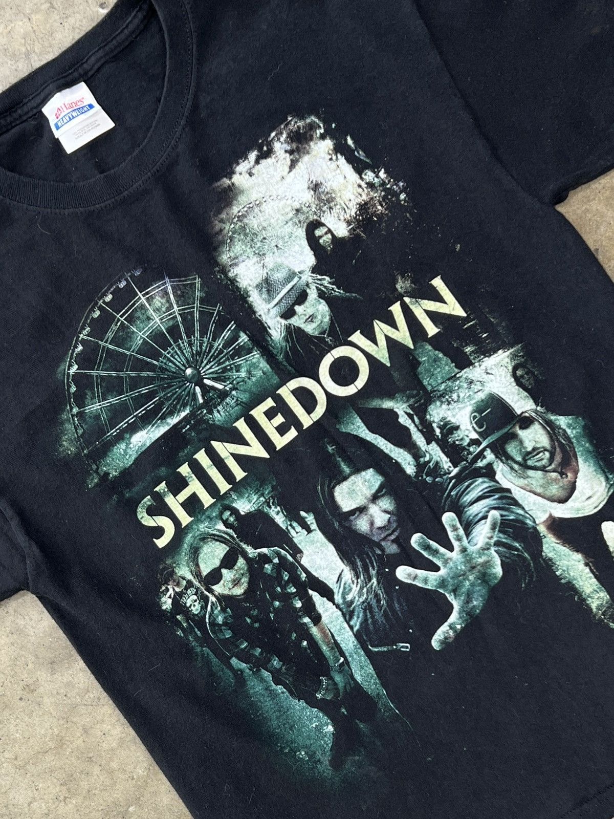 Band Tees Vintage Shinedown Band Tee Medium Size US M / EU 48-50 / 2 - 1 Thumbnail