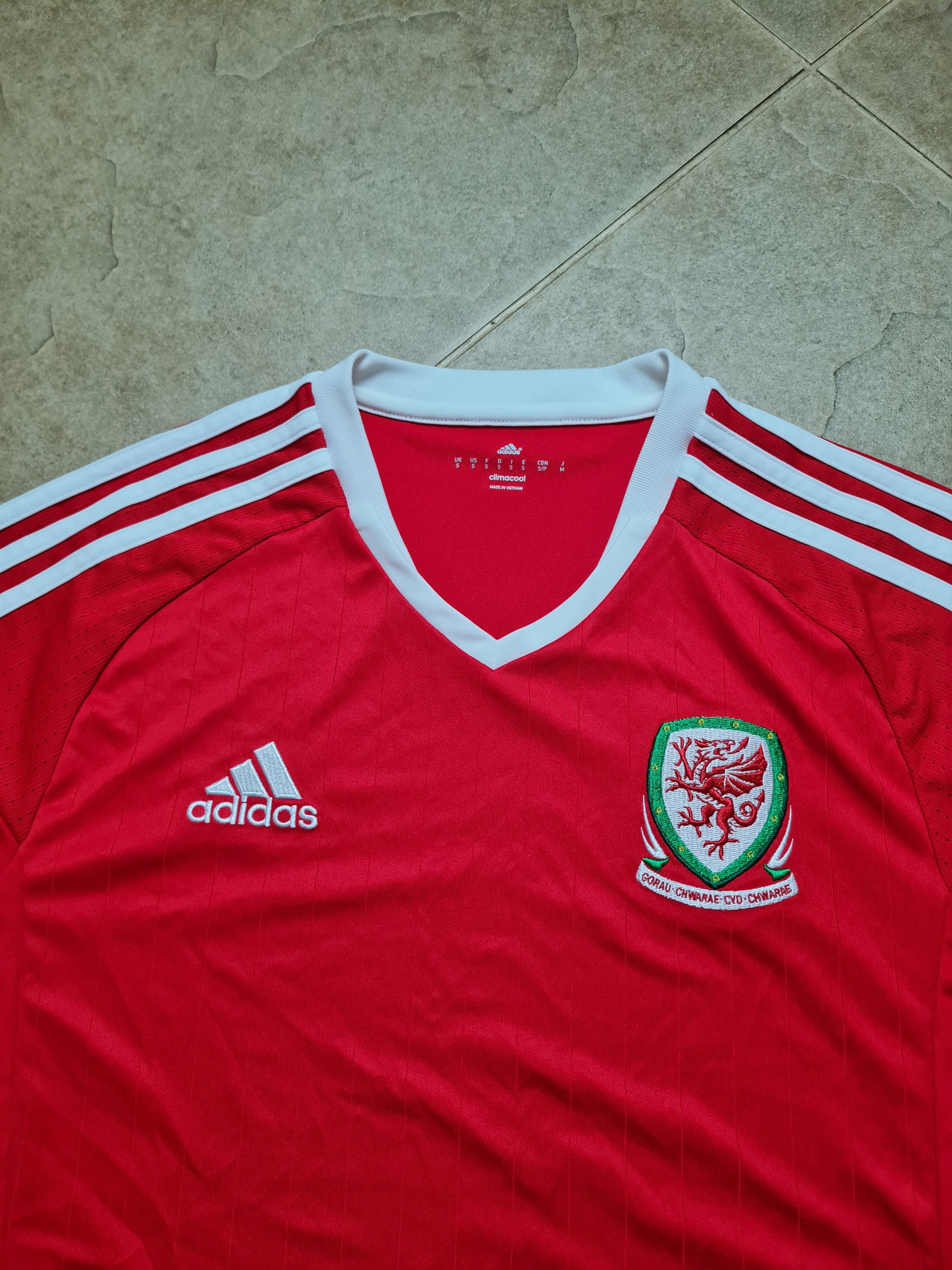 Adidas ADIDAS WALES NATIONAL TEAM 2016/2017 HOME FOOTBALL SHIRT S Size US S / EU 44-46 / 1 - 12 Thumbnail