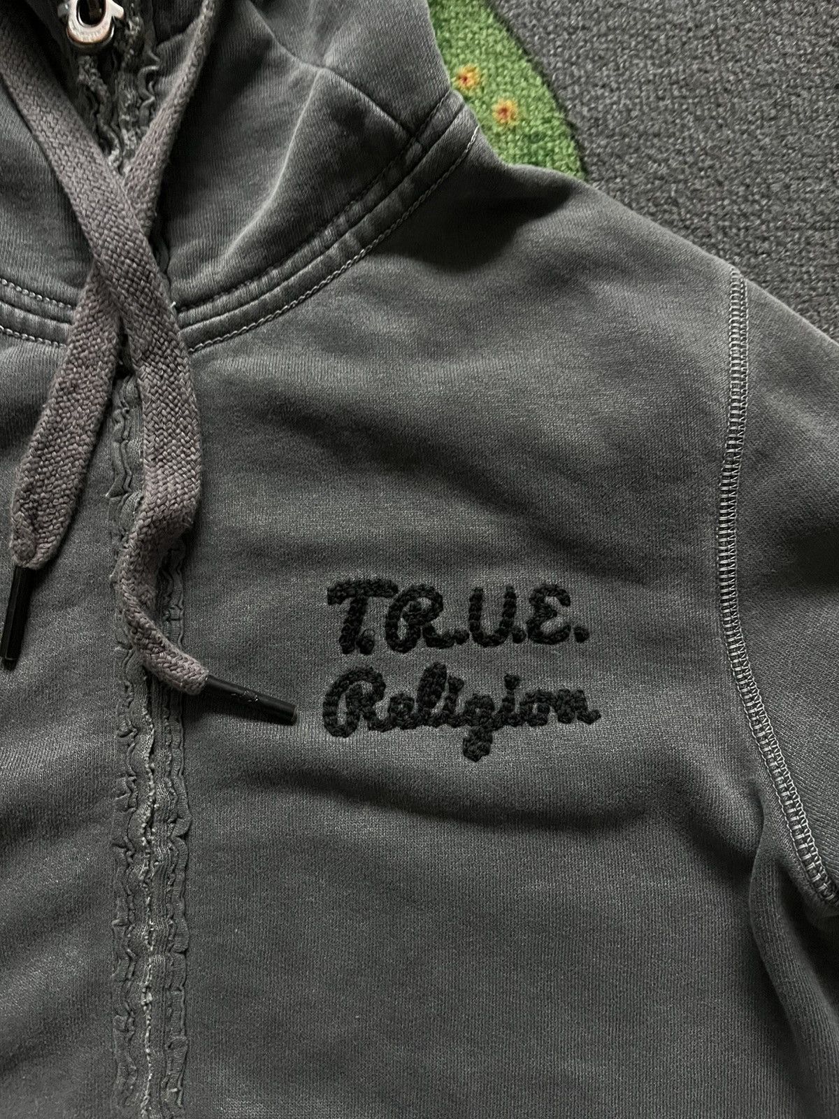 True Religion Hoodies True religion vintage Size M / US 6-8 / IT 42-44 - 2 Thumbnail