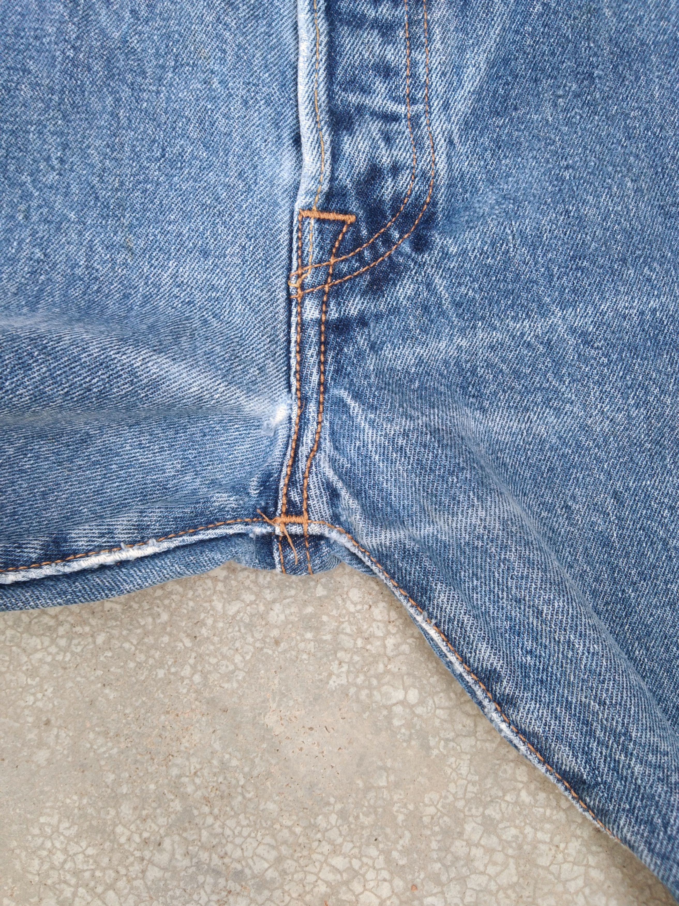 Levi's Vintage Levi's 501 Jeans 36x34 Size US 36 / EU 52 - 3 Thumbnail