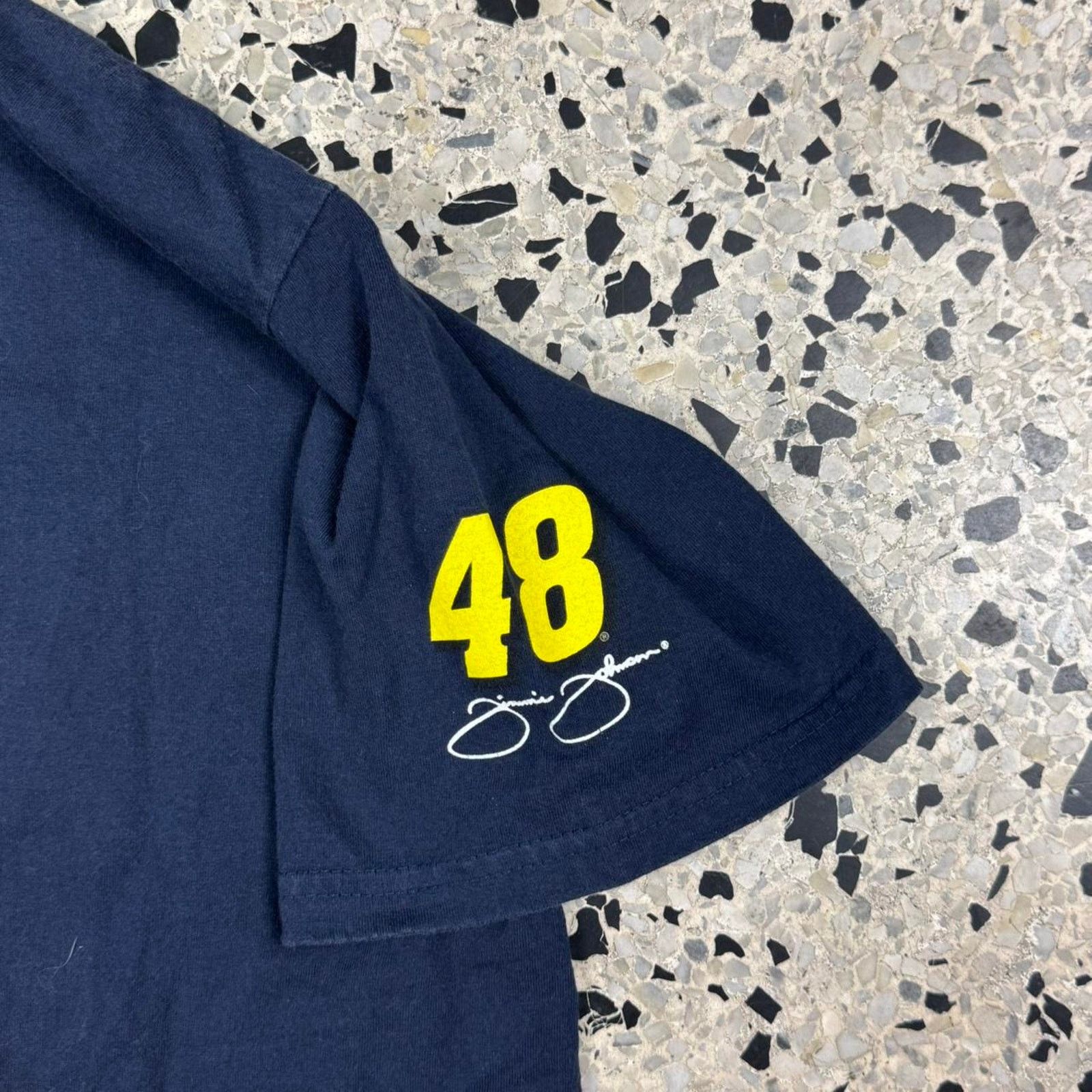 NASCAR × Vintage VINTAGE Y2K 2005 JIMMIE JOHNSON NASCAR DOUBLE SIDED TEE: Size US XL / EU 56 / 4 - 3 Thumbnail