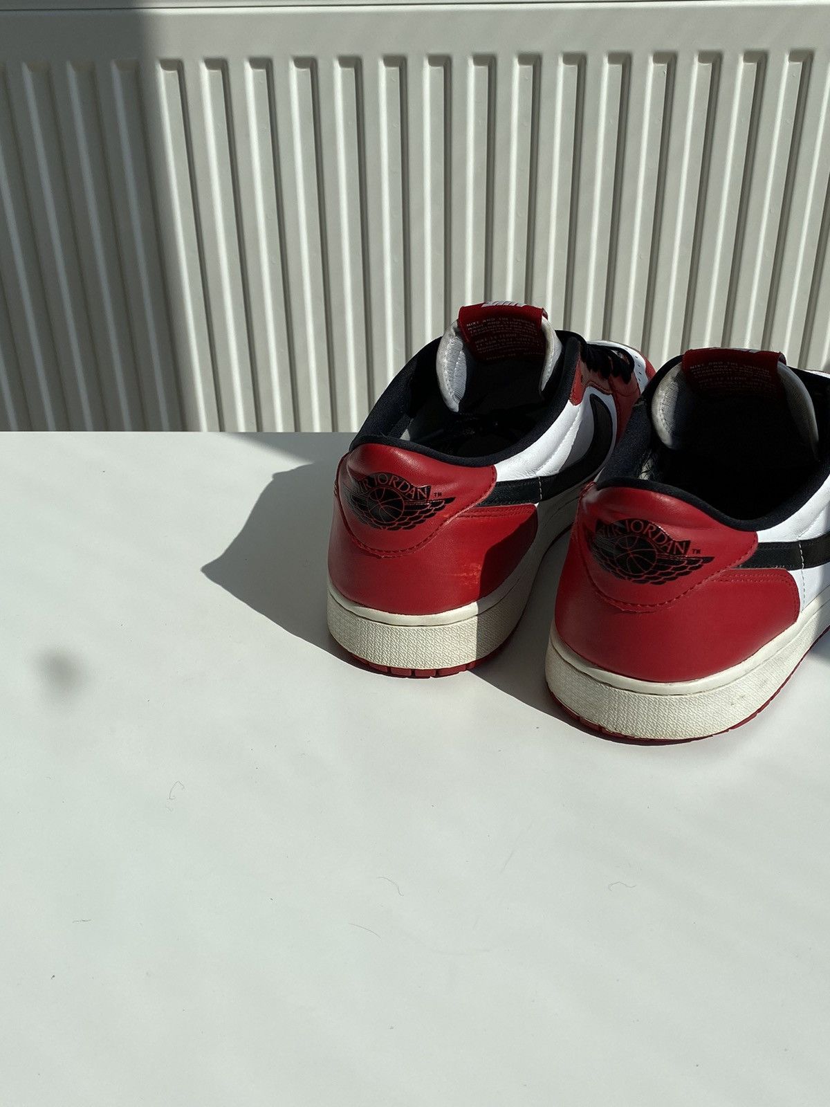Jordan Brand 2016 Nike Jordan 1 Low Retro Chicago Size US 13 / EU 46 - 9 Thumbnail