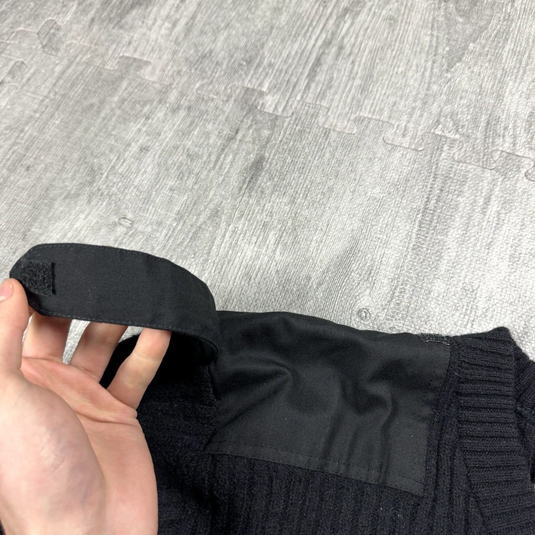 Commando VINTAGE Jack Young Wool Military Commando Sweater USA Made Black Sz M - Long Sleeve, Heavyweight, Breathable, Classic Fit, Solid Pattern, Men's Size US M / EU 48-50 / 2 - 6 Thumbnail