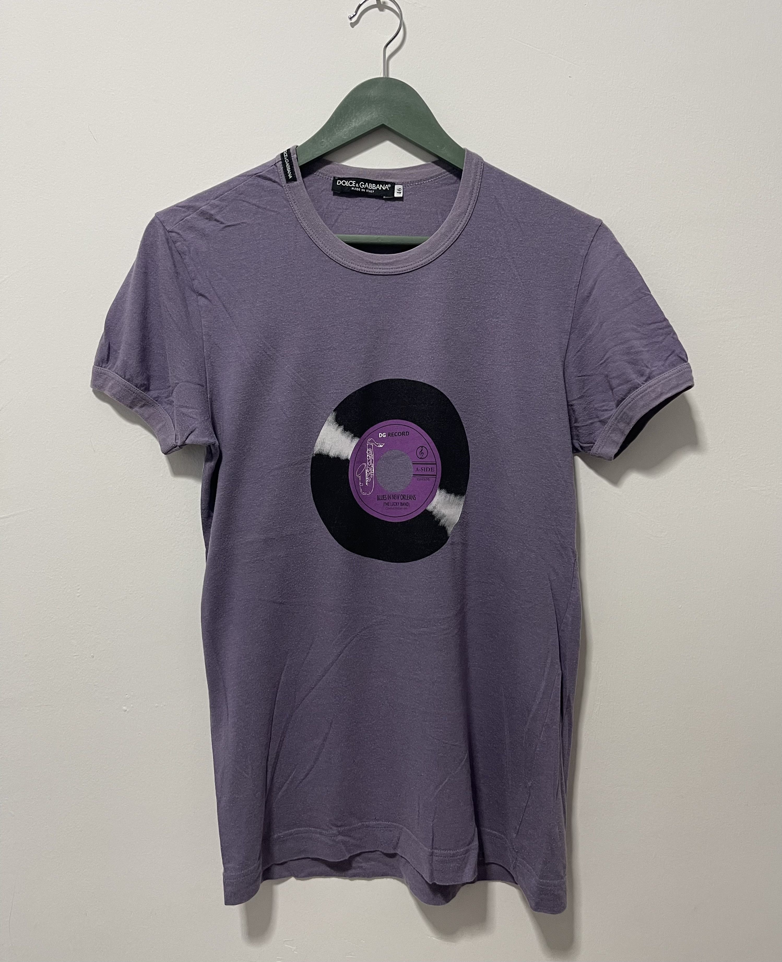 Dolce & Gabbana Vintage Dolce Gabbana Dg Record Logo Tshirt Size XS / US 0-2 / IT 36-38 - 1 Thumbnail