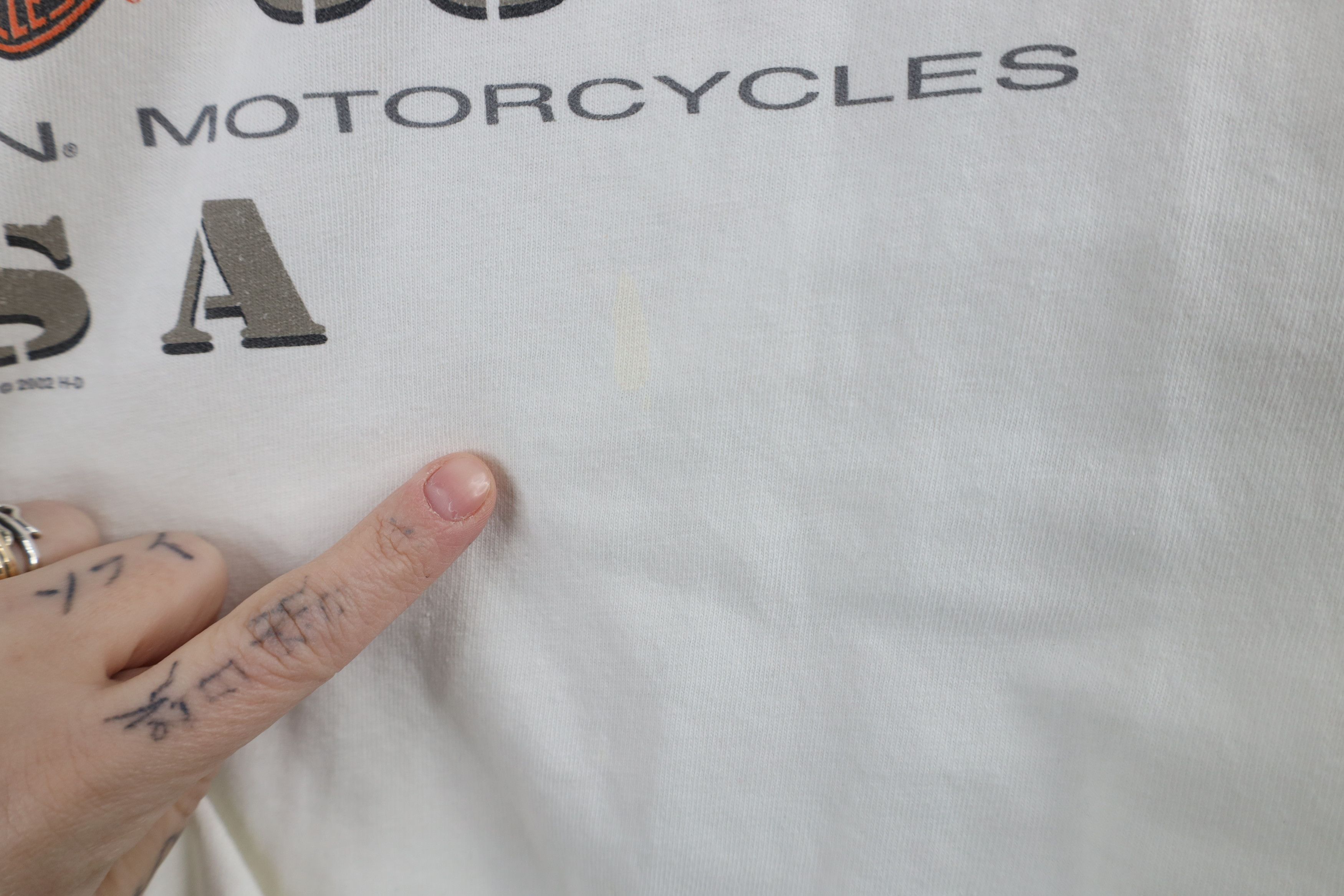 Harley Davidson × Vintage Vintage Y2K 2002 Harley Davidson Spell Out T-Shirt White Size US L / EU 52-54 / 3 - 6 Thumbnail