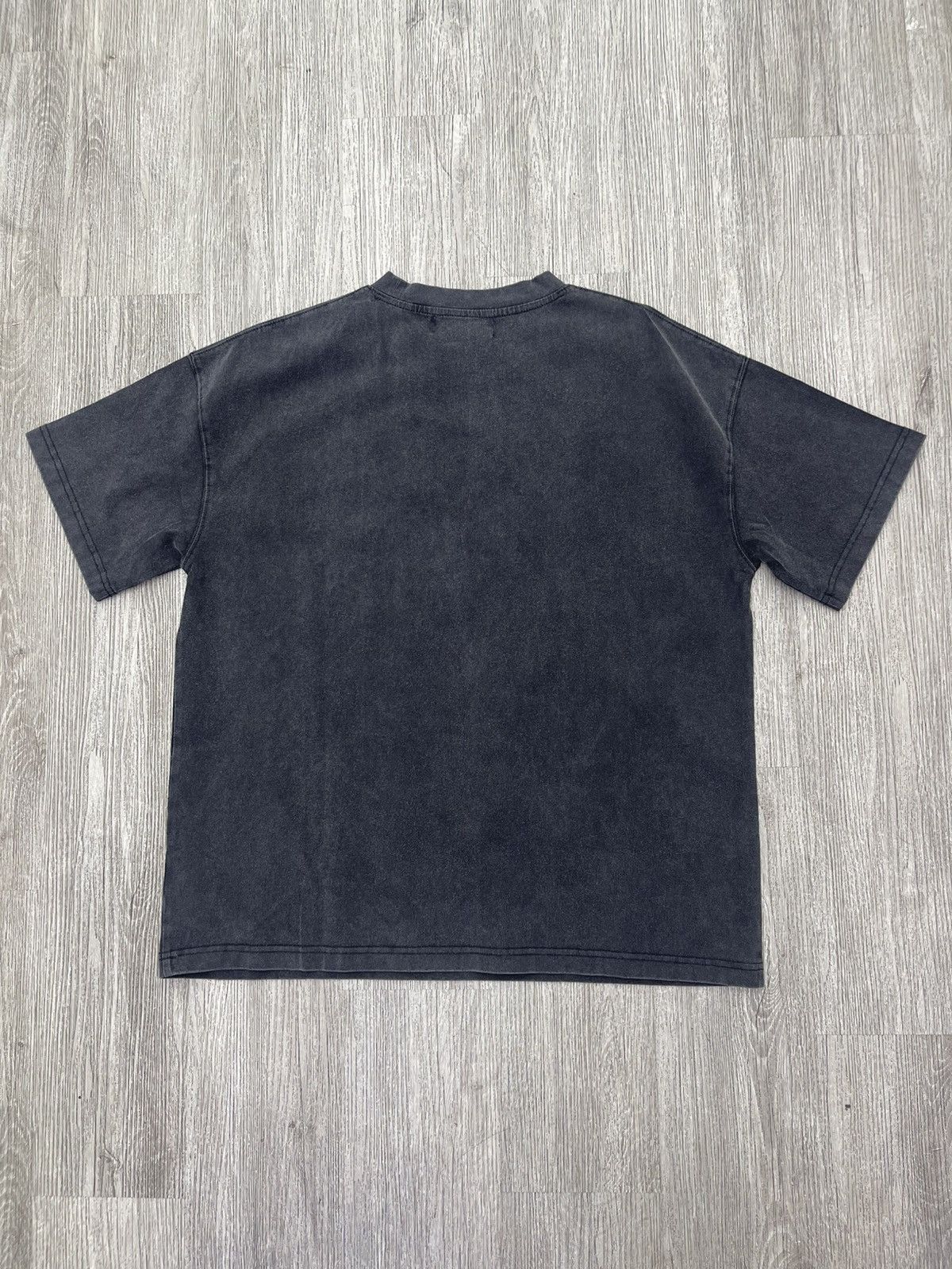 Vale Vale lives “Portrait” tee (black) Size US L / EU 52-54 / 3 - 2 Thumbnail