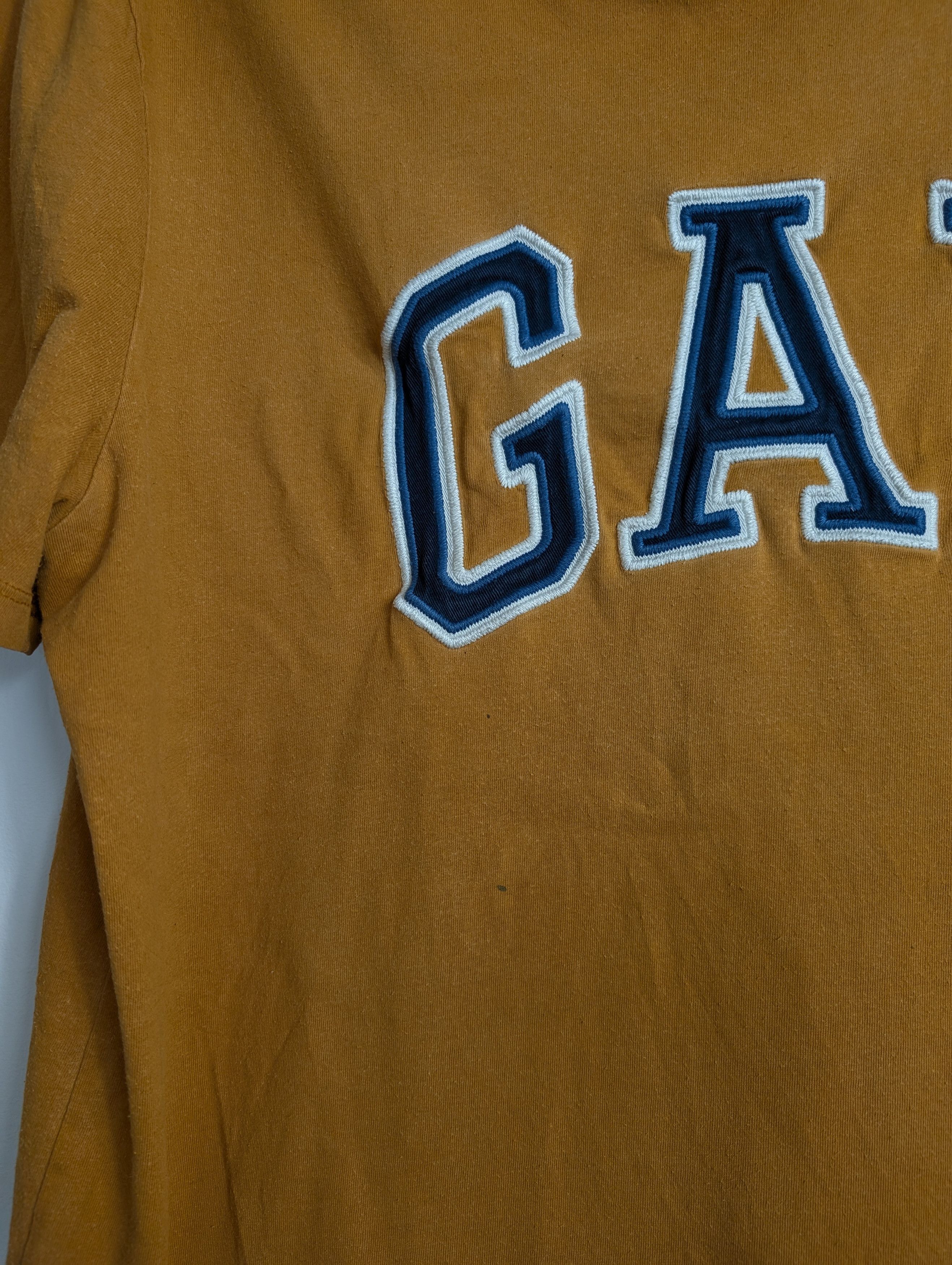 Gap GAP Logo Front T-Shirt Size US XL / EU 56 / 4 - 5 Thumbnail