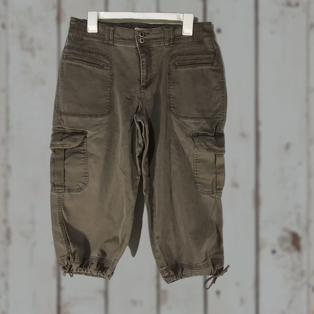 Vintage VINTAGE Duckhead Cargo Pants Women's Size 12 Brown Khaki Flat Front Low-Rise Straight Leg Summer Casual Size ONE SIZE - 1 Thumbnail