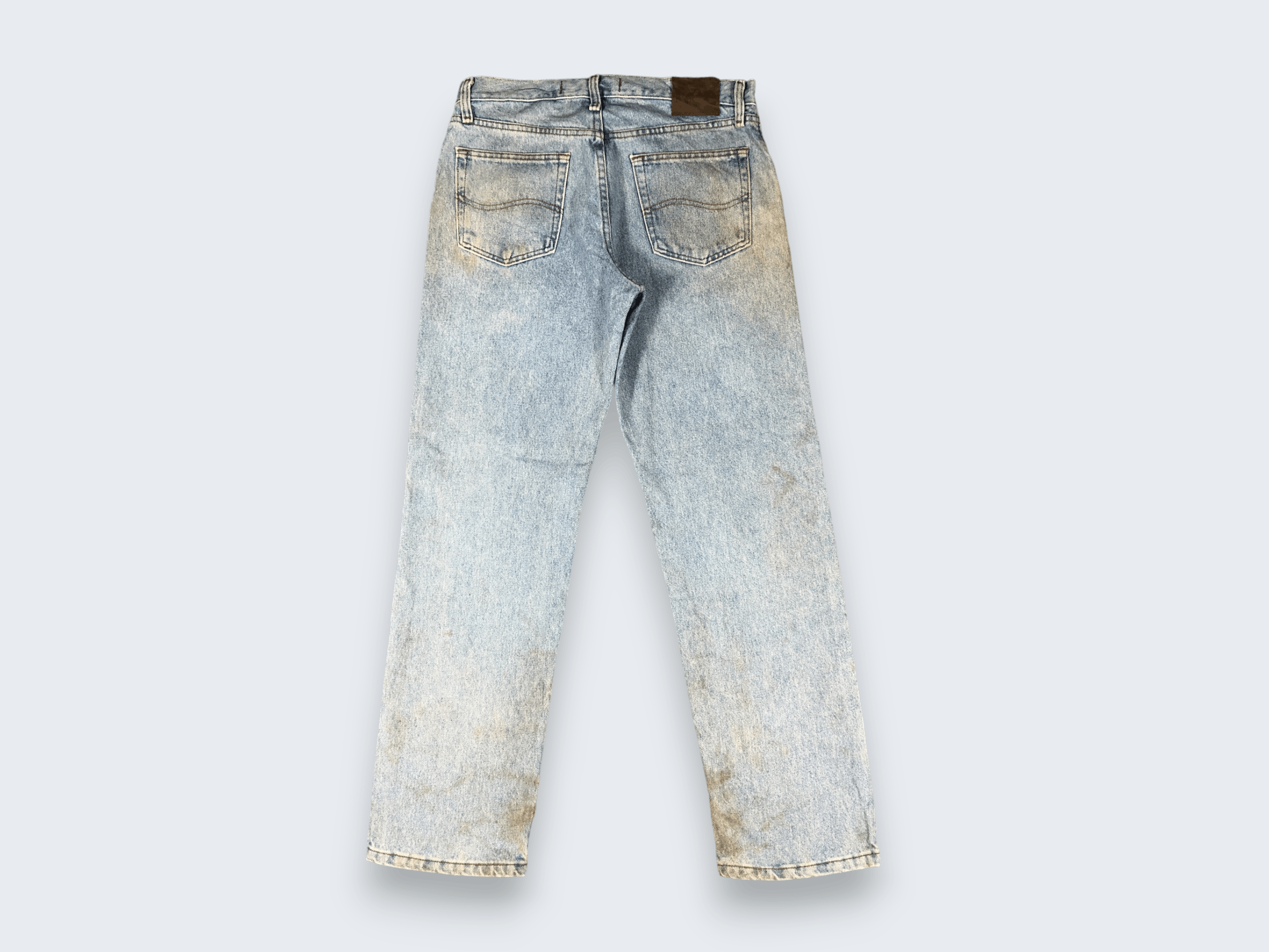Lee × Vintage Vintage Lee Light Blue Wash Jeans Dirty L797 Size US 32 / EU 48 - 4 Thumbnail