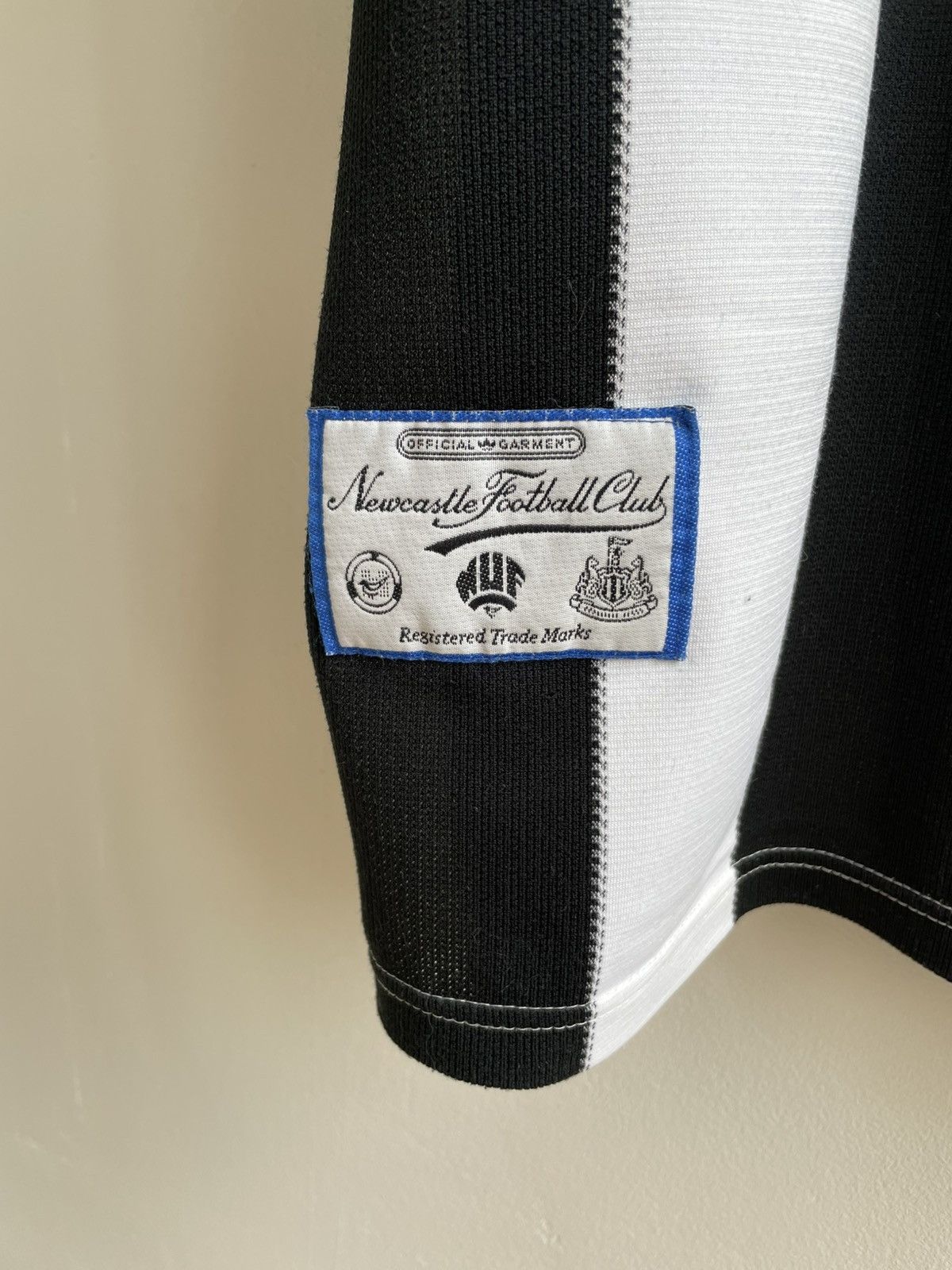 Vintage Newcastle United 1995 1996 1997 Home Shirt Football Soccer Size US XL / EU 56 / 4 - 6 Thumbnail