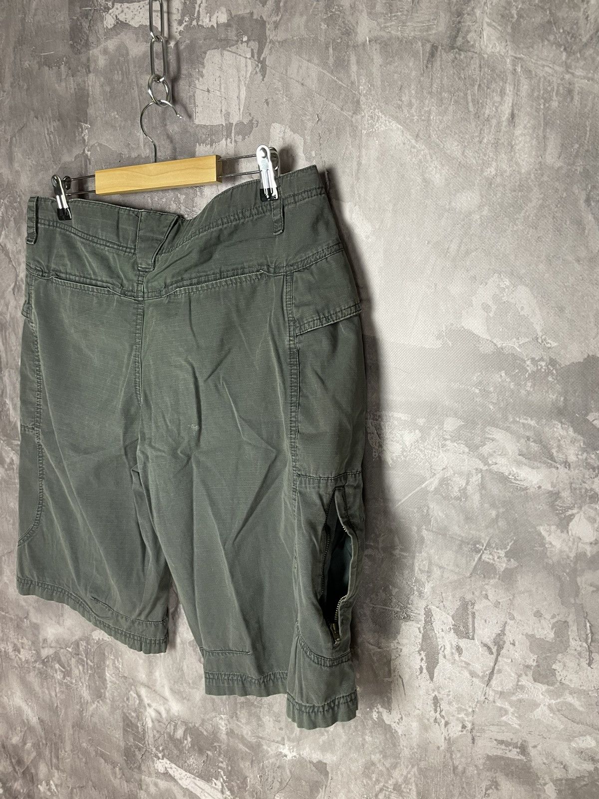 Japanese Brand × Nike × Vintage Nike Cargo vintage shorts Y2K Size US 32 / EU 48 - 12 Thumbnail