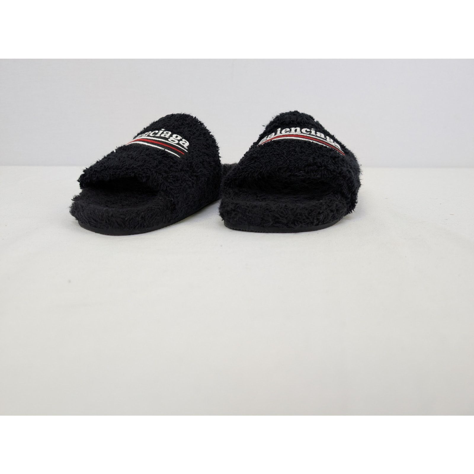 Balenciaga o1rshd1 /DUP/ Furry Slide Soft Towel Material Polite Slipper Size US 5 / EU 37 - 6 Thumbnail
