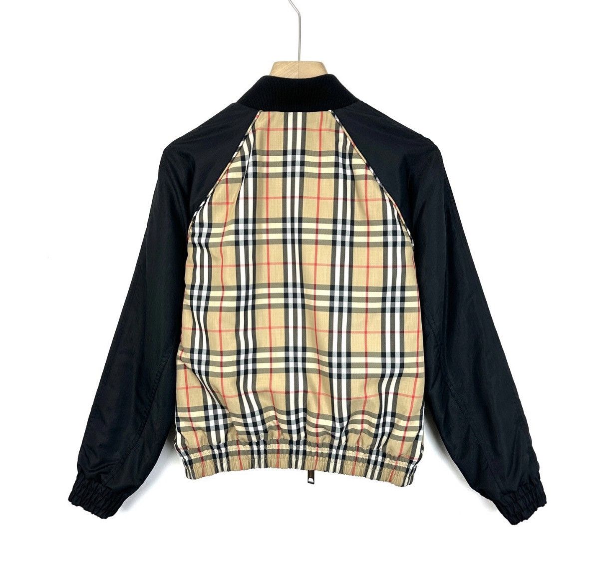 Burberry Burberry / Classic Khaki Panel Check Embroidered Jacket K12 Size M / US 6-8 / IT 42-44 - 2 Thumbnail