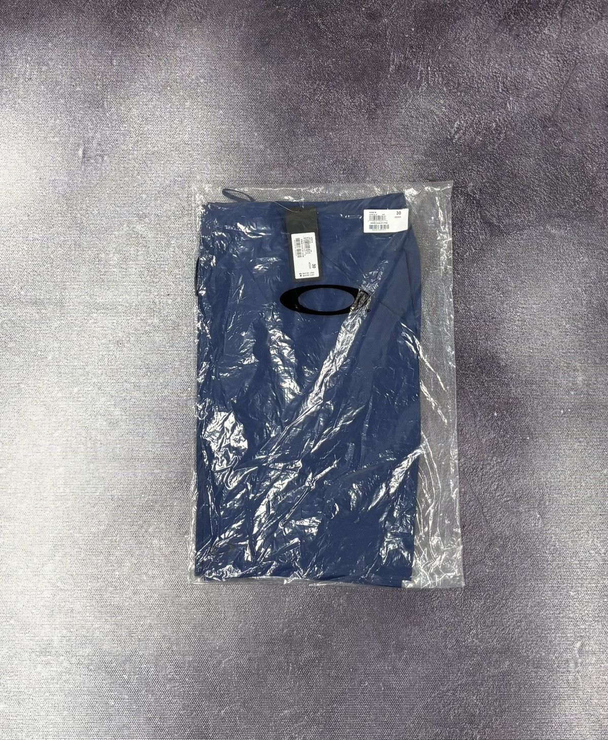 Oakley Oakley Kana 21 NWT Men’s Navy Blue Board Swim Shorts Size US 30 / EU 46 - 2 Thumbnail